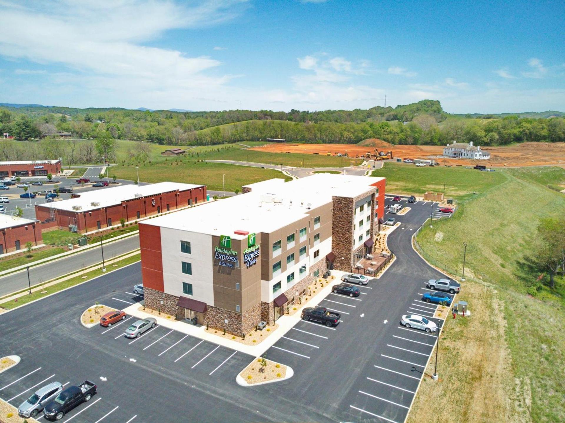 Holiday Inn Express & Suites - Abingdon by IHG photo 20