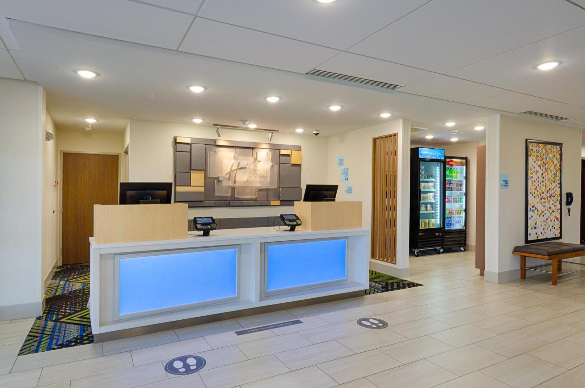 Holiday Inn Express & Suites - Abingdon by IHG photo 27