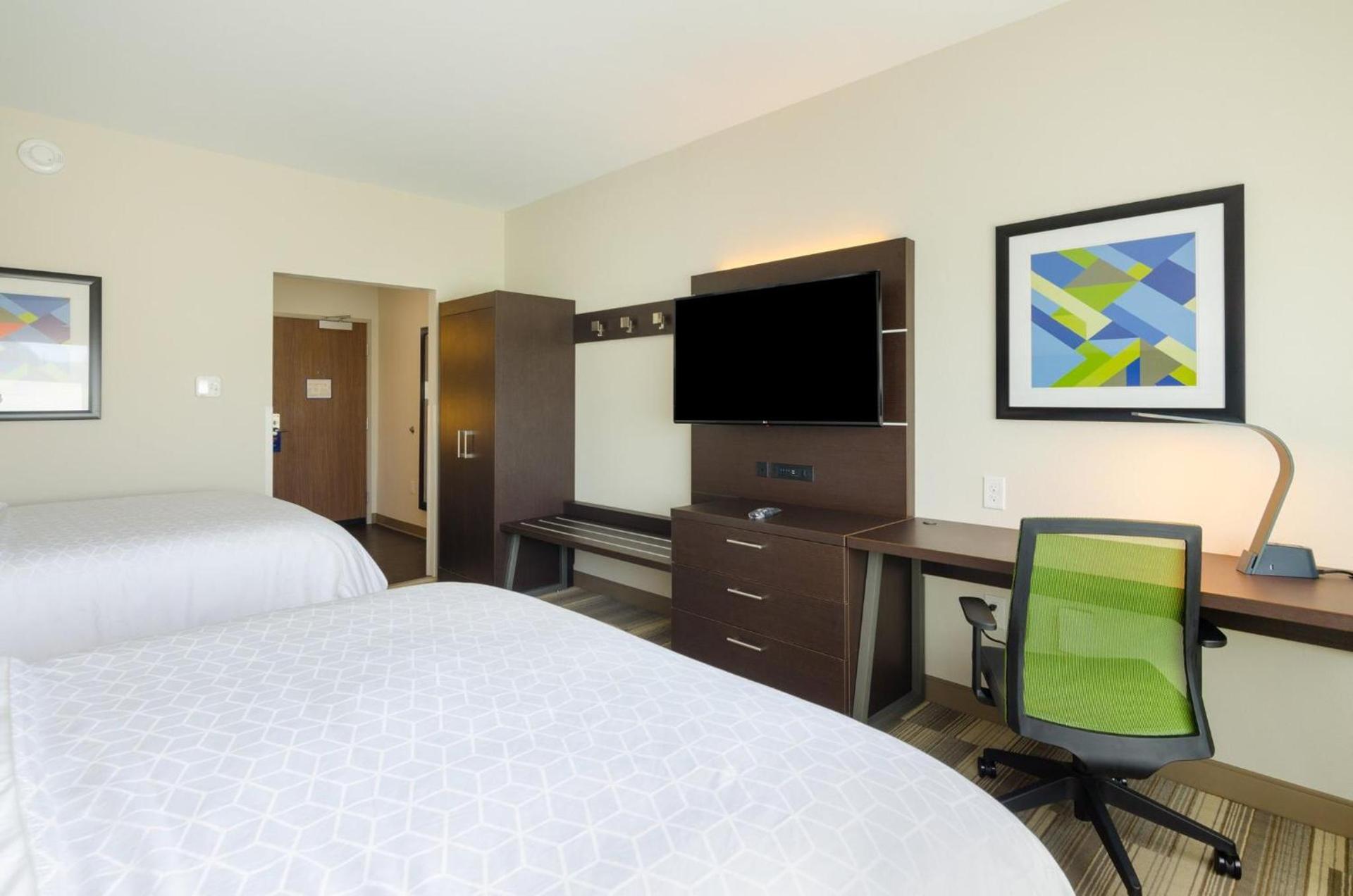 Holiday Inn Express & Suites - Abingdon by IHG photo 37