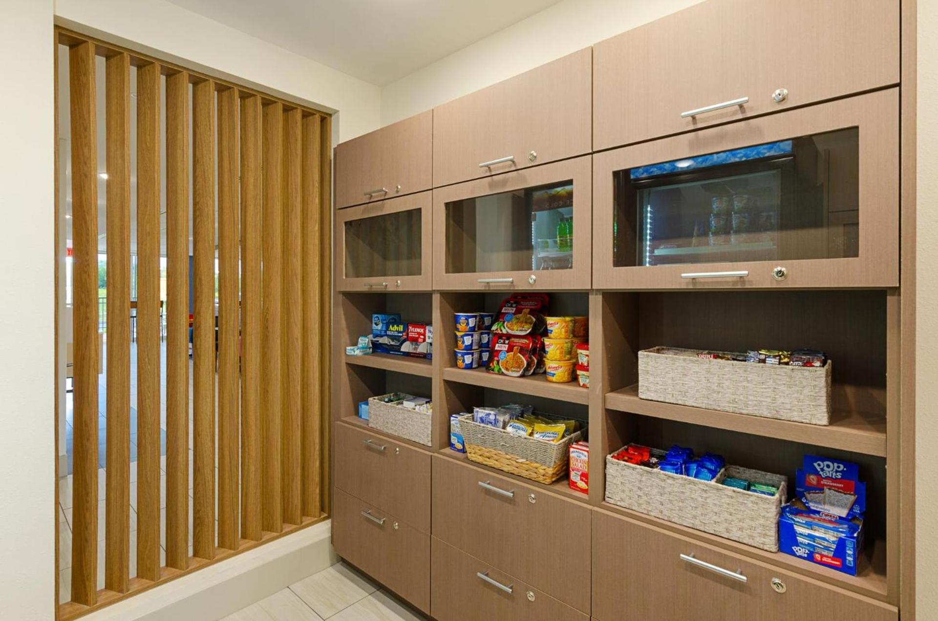 Holiday Inn Express & Suites - Abingdon by IHG photo 56