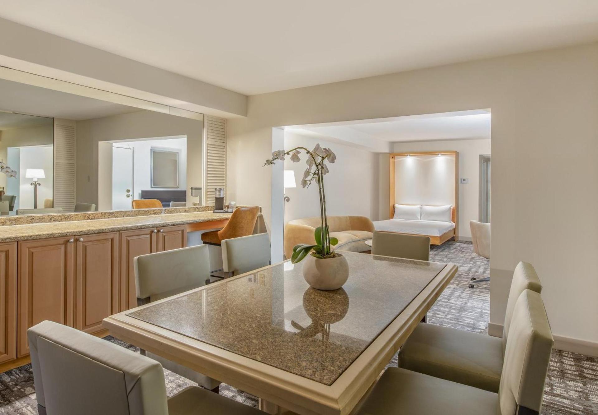 Crowne Plaza San Diego - Mission Valley by IHG photo 37