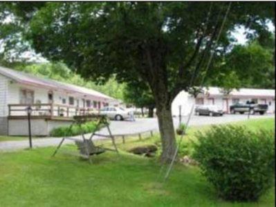 Four Seasons Motel photo 3
