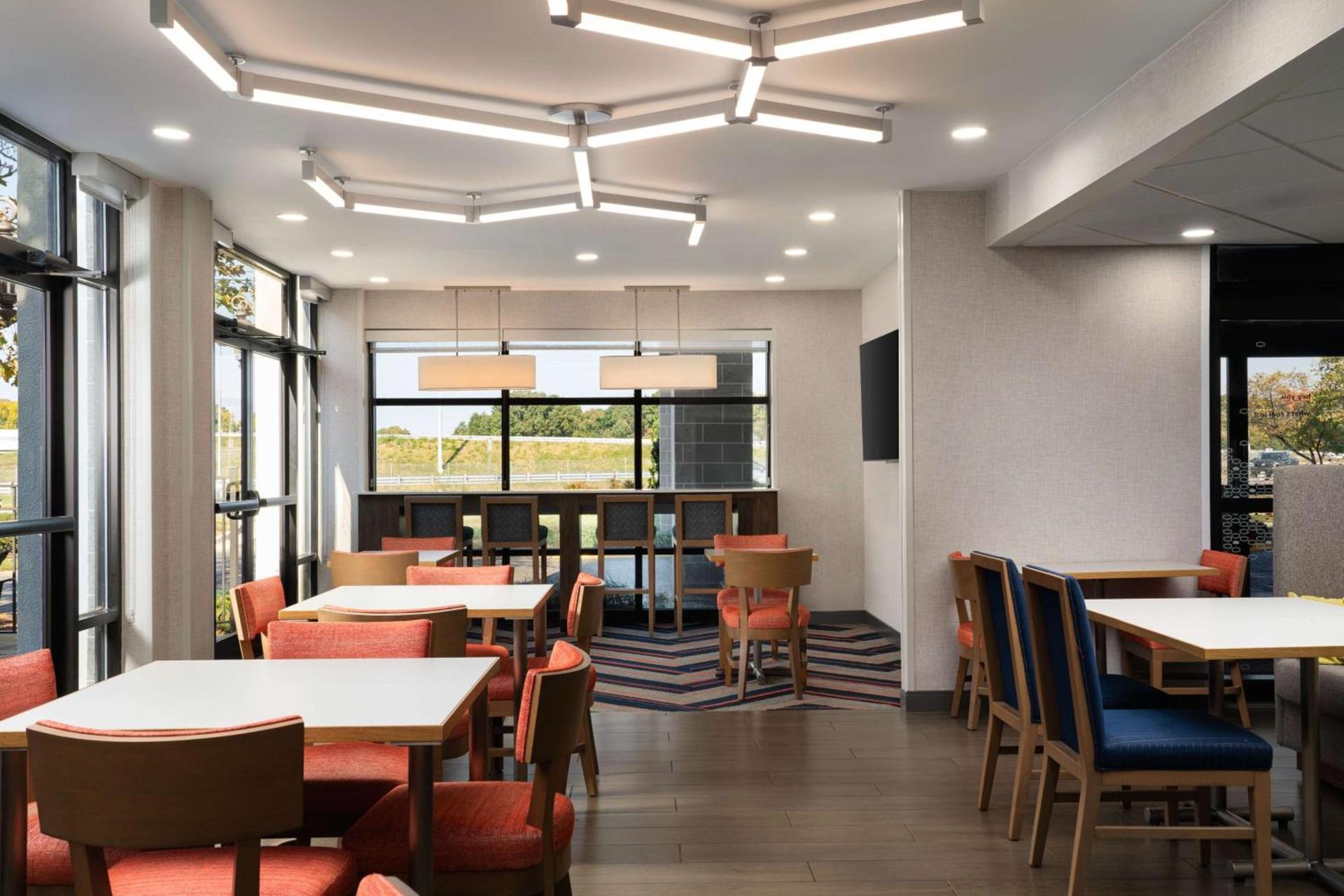 Hampton Inn Norfolk/Virginia Beach photo 6