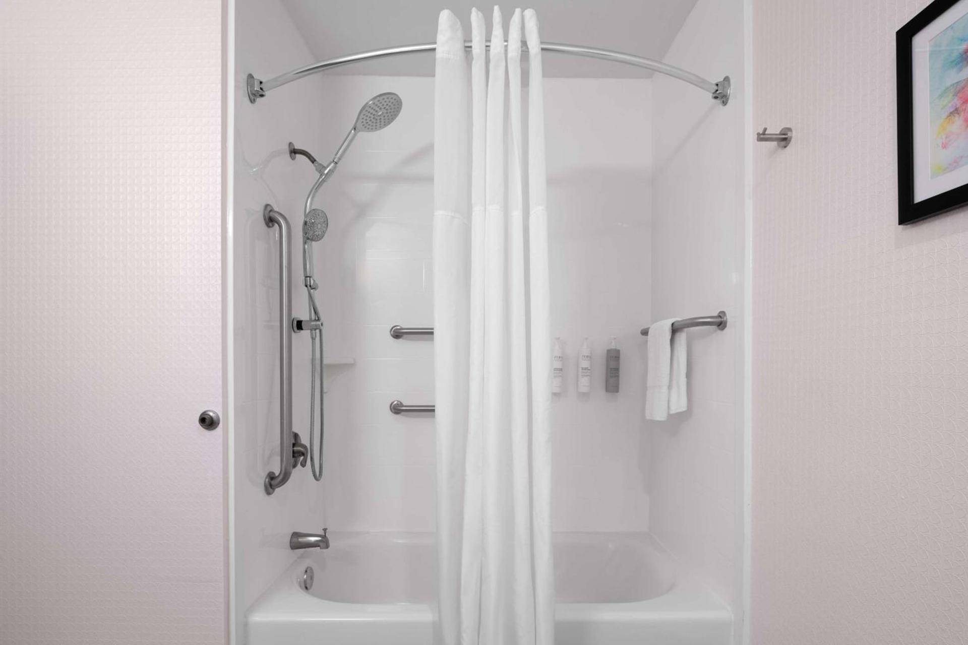 Hampton Inn Norfolk/Virginia Beach photo 26