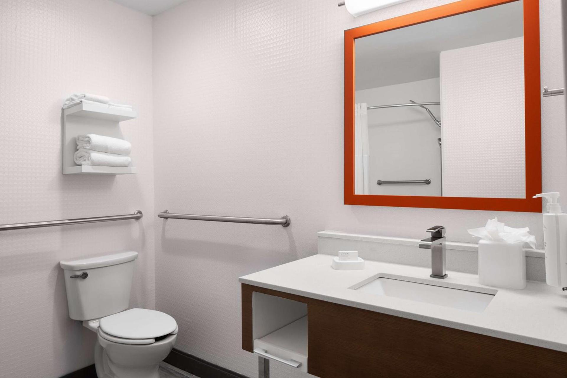 Hampton Inn Norfolk/Virginia Beach photo 28