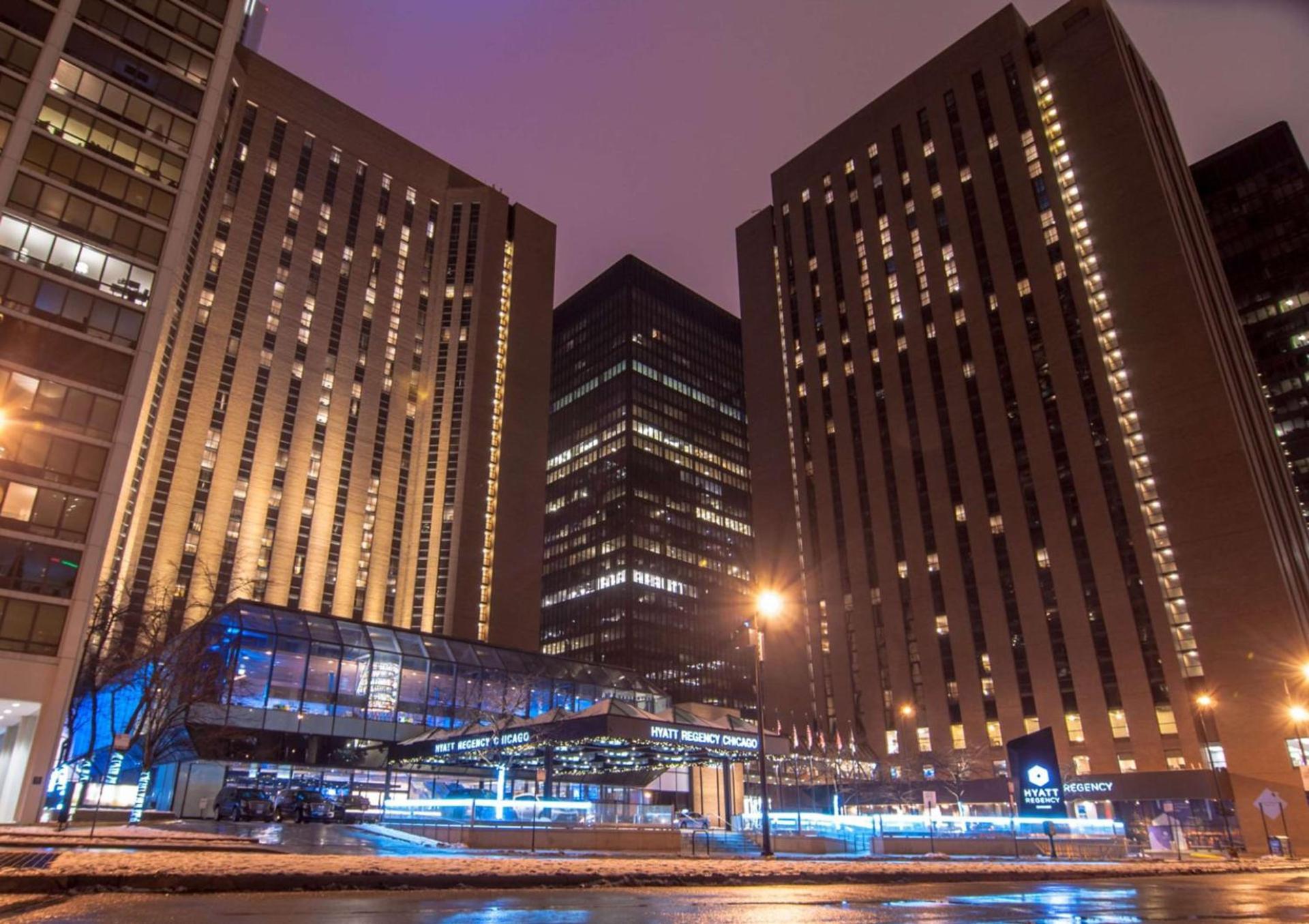 Hyatt Regency Chicago photo 2