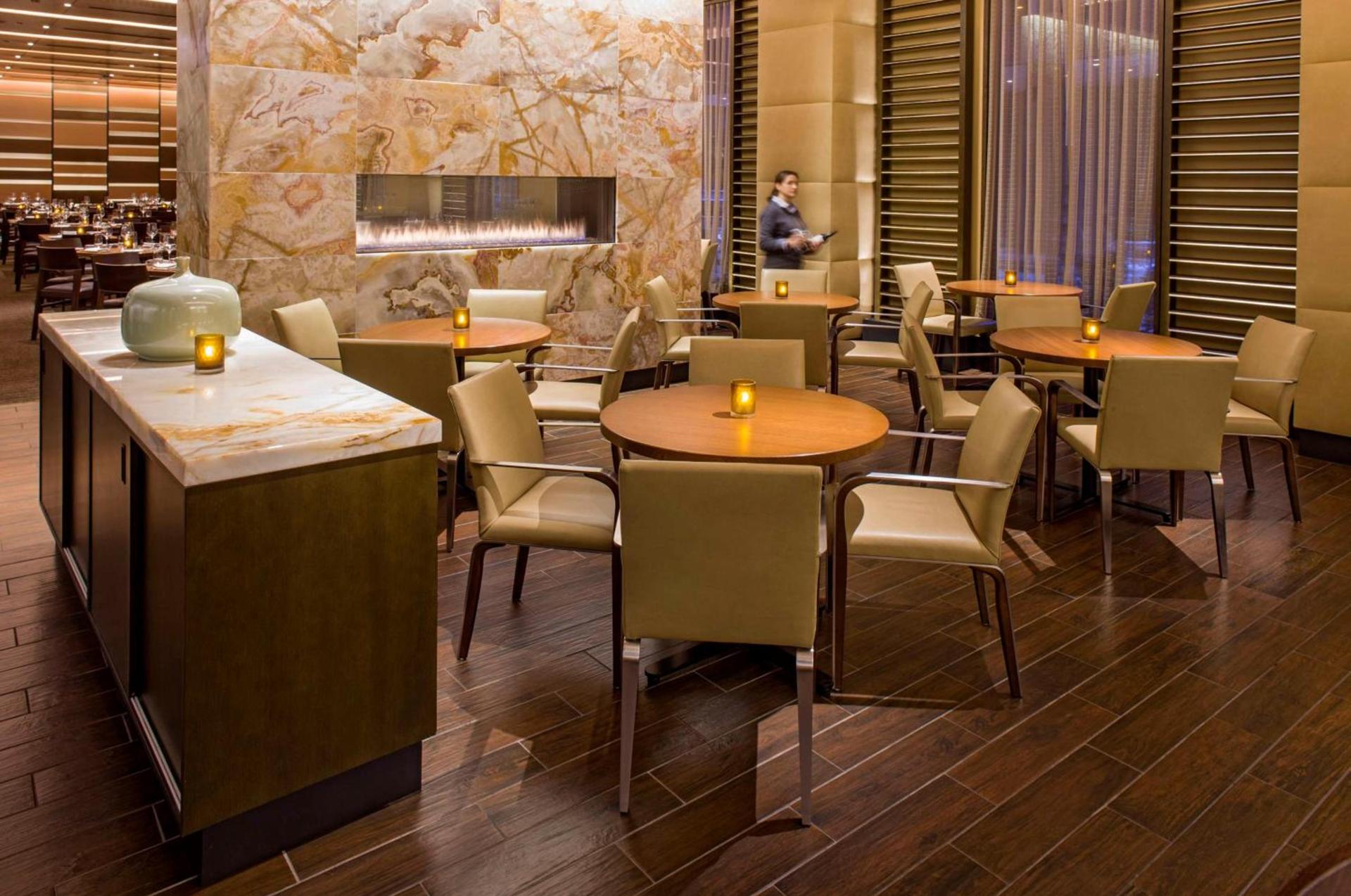 Hyatt Regency Chicago photo 6
