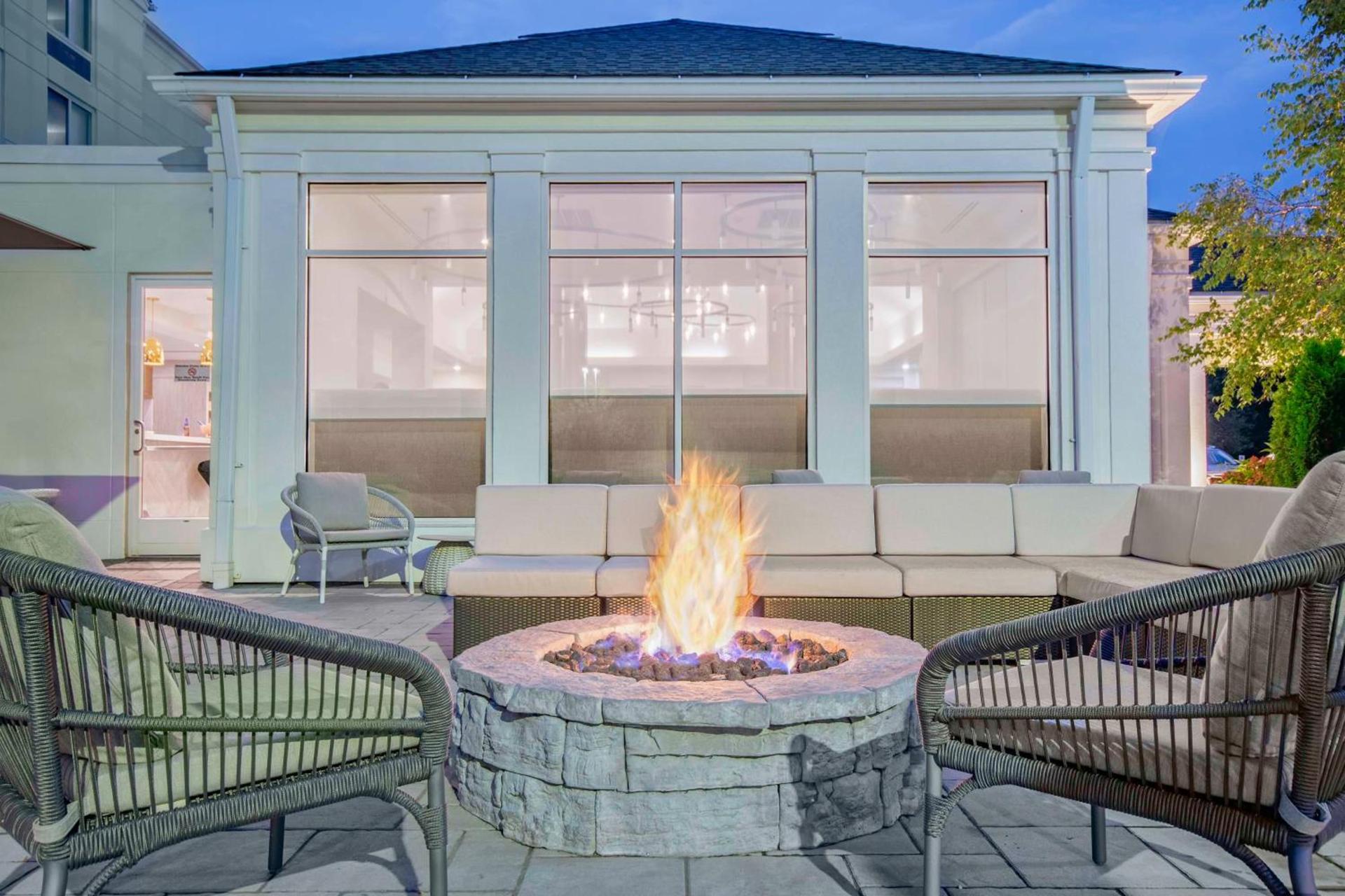Hilton Garden Inn Danbury photo 2