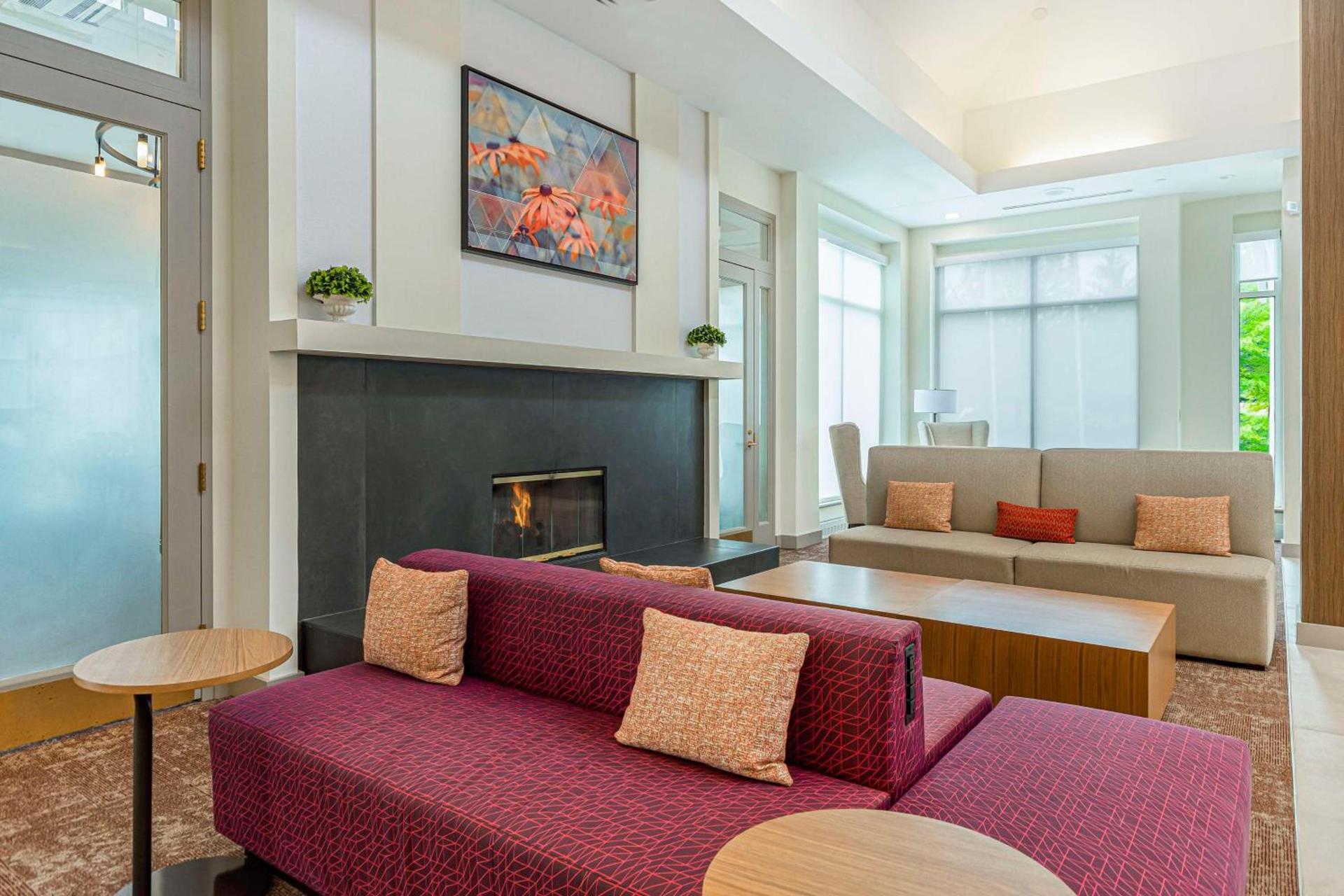 Hilton Garden Inn Danbury photo 7