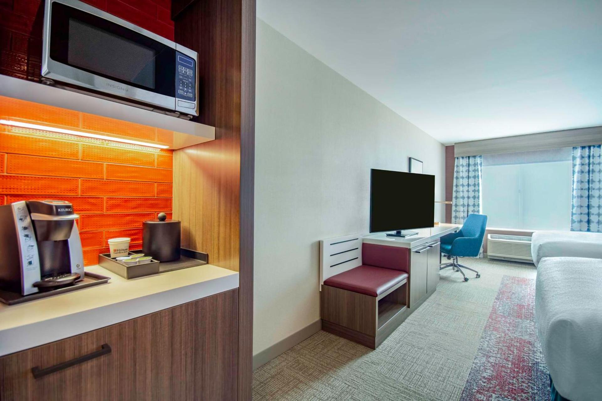 Hilton Garden Inn Danbury photo 36