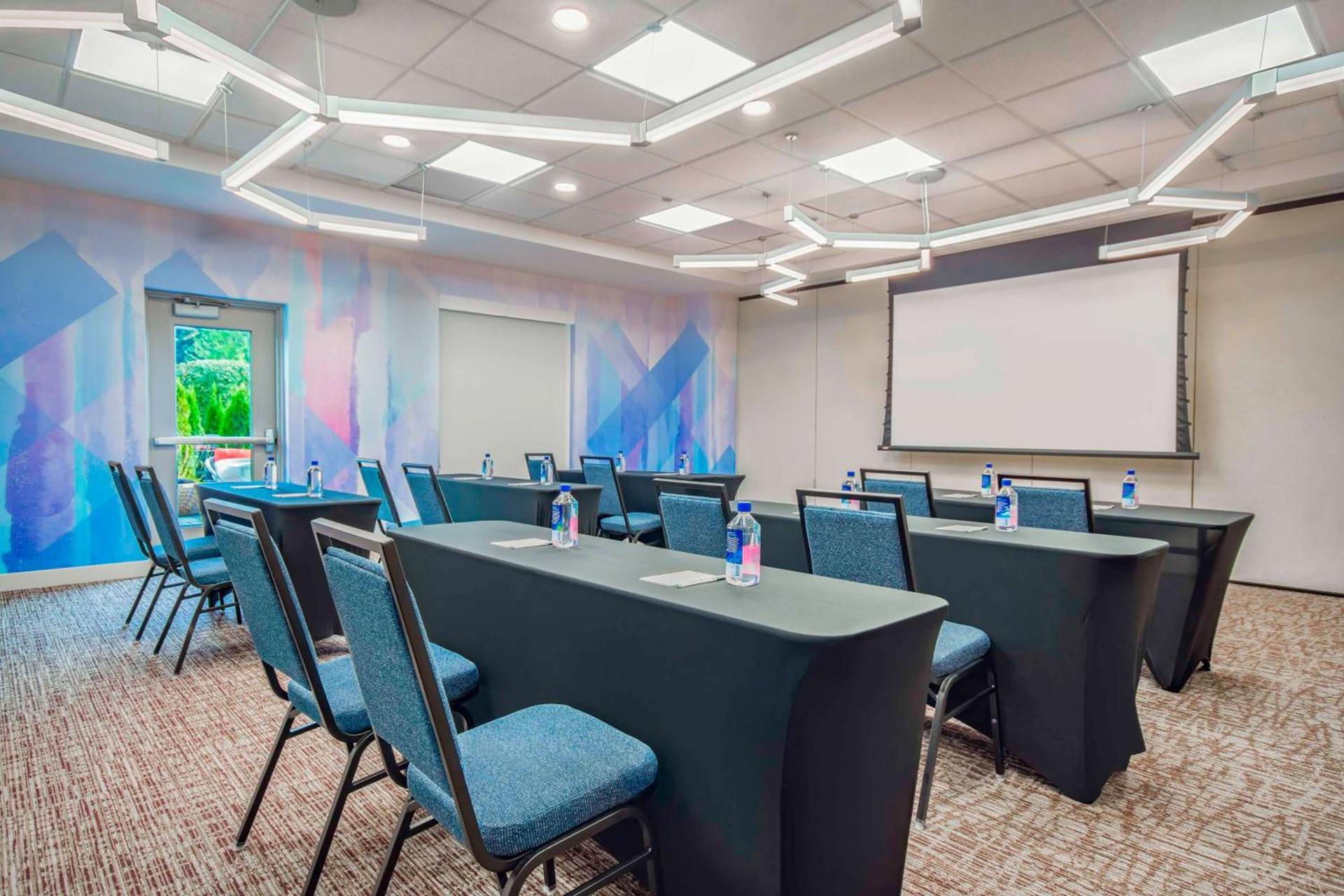 Hilton Garden Inn Danbury photo 39