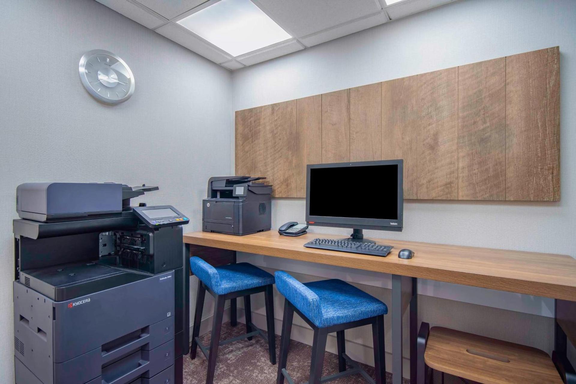 Hilton Garden Inn Danbury photo 44