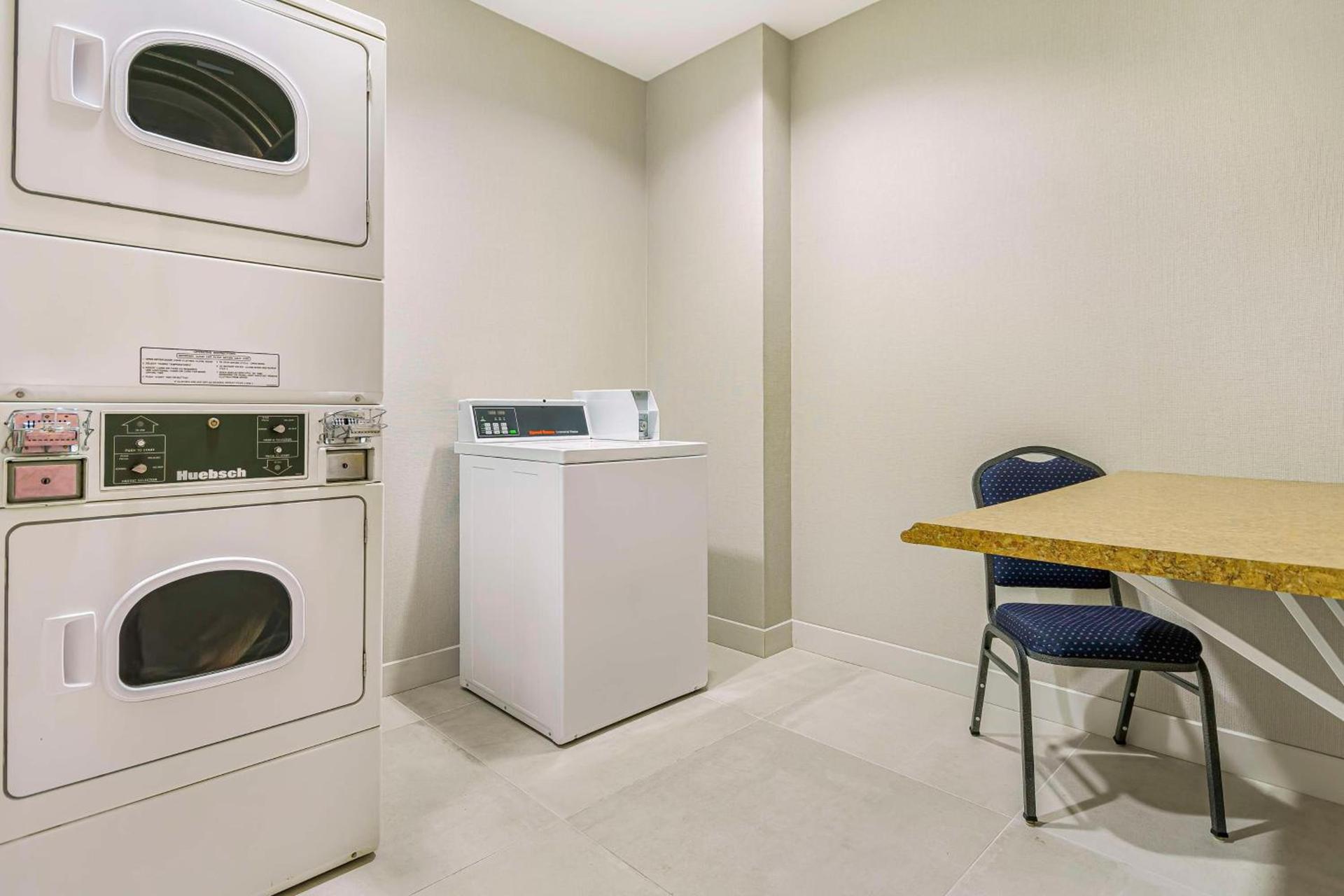 Hilton Garden Inn Danbury photo 45