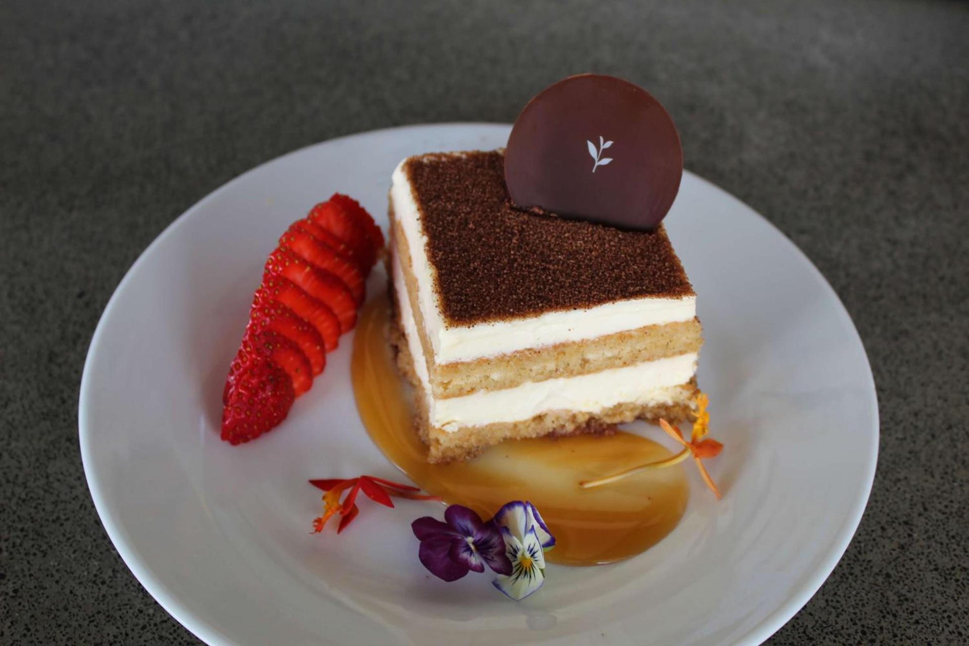 Grand Naniloa Hotel, a Doubletree by Hilton photo 16