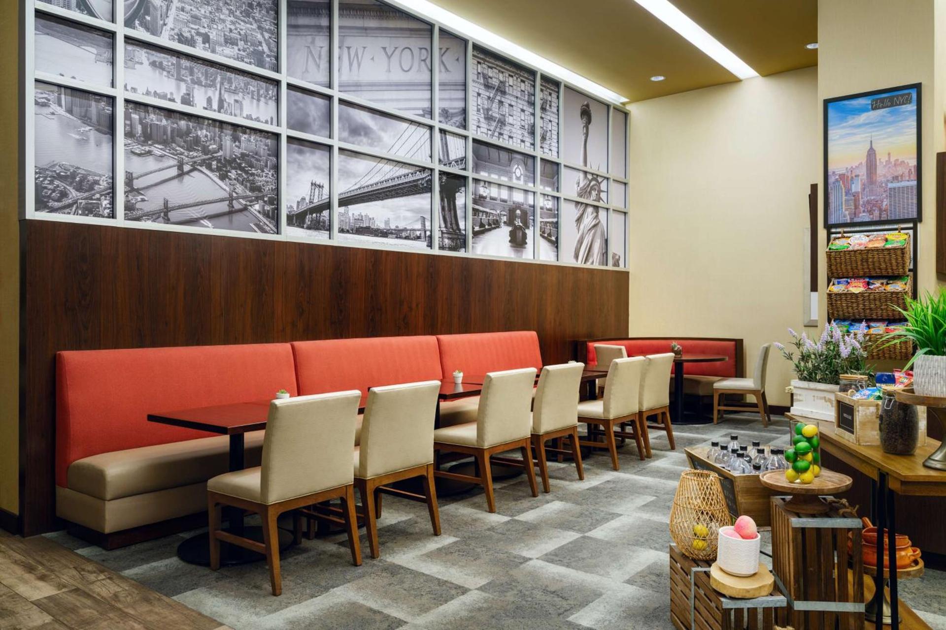 Hilton Garden Inn West 35th Street photo 20