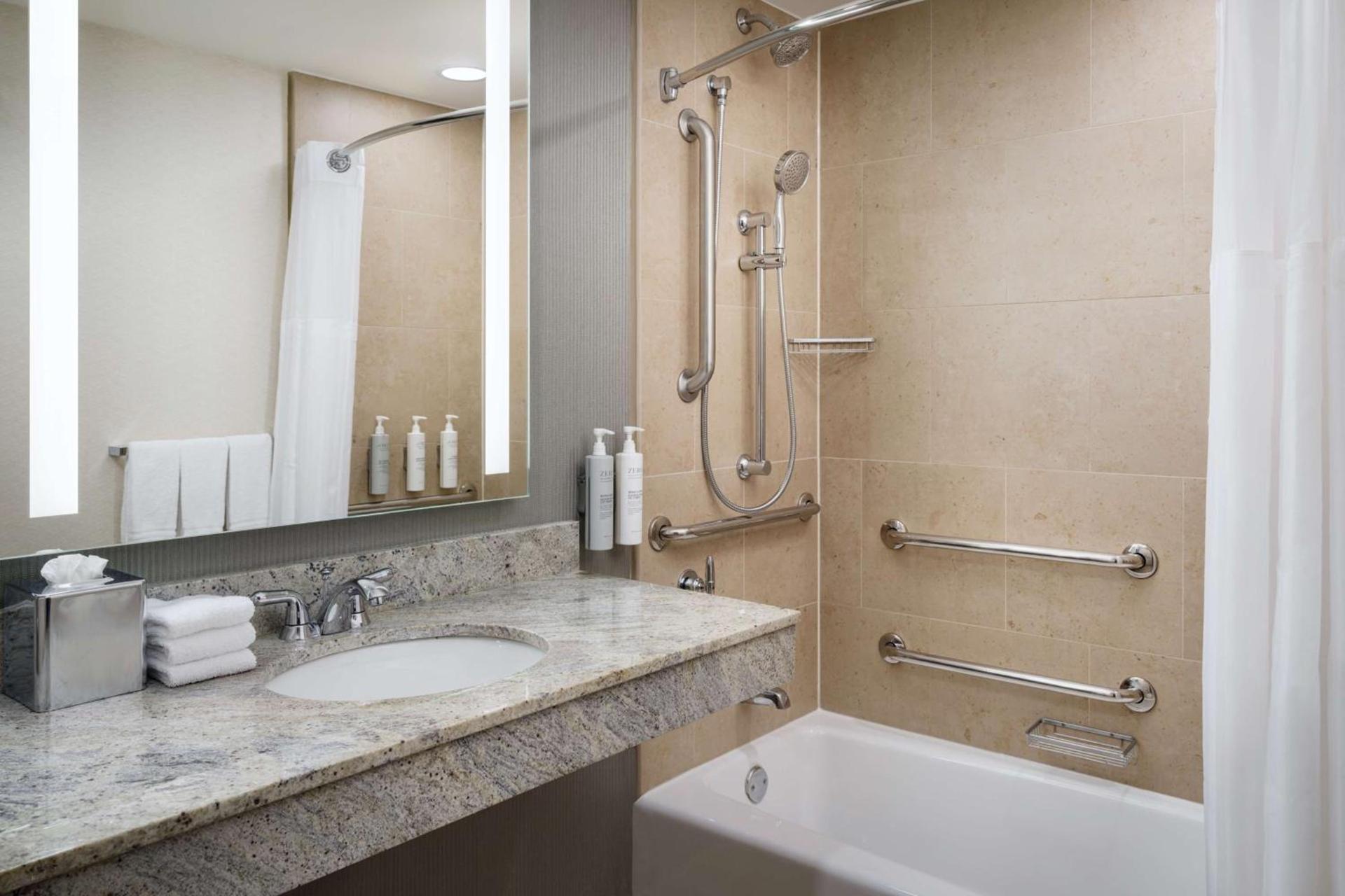 Hilton Garden Inn West 35th Street photo 44
