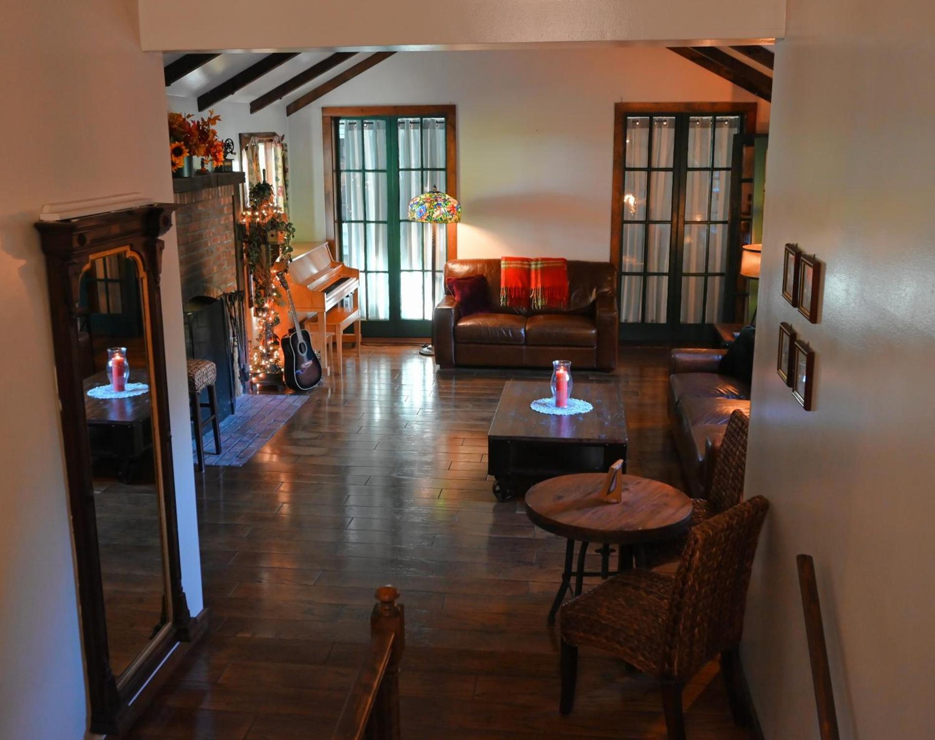 La Perla Restaurant & Country Inn photo 26