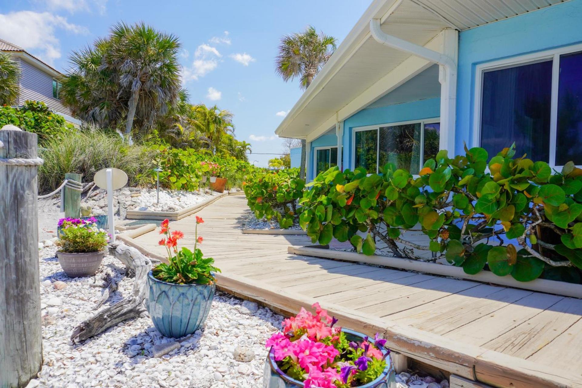 The Pearl Beach Inn photo 98