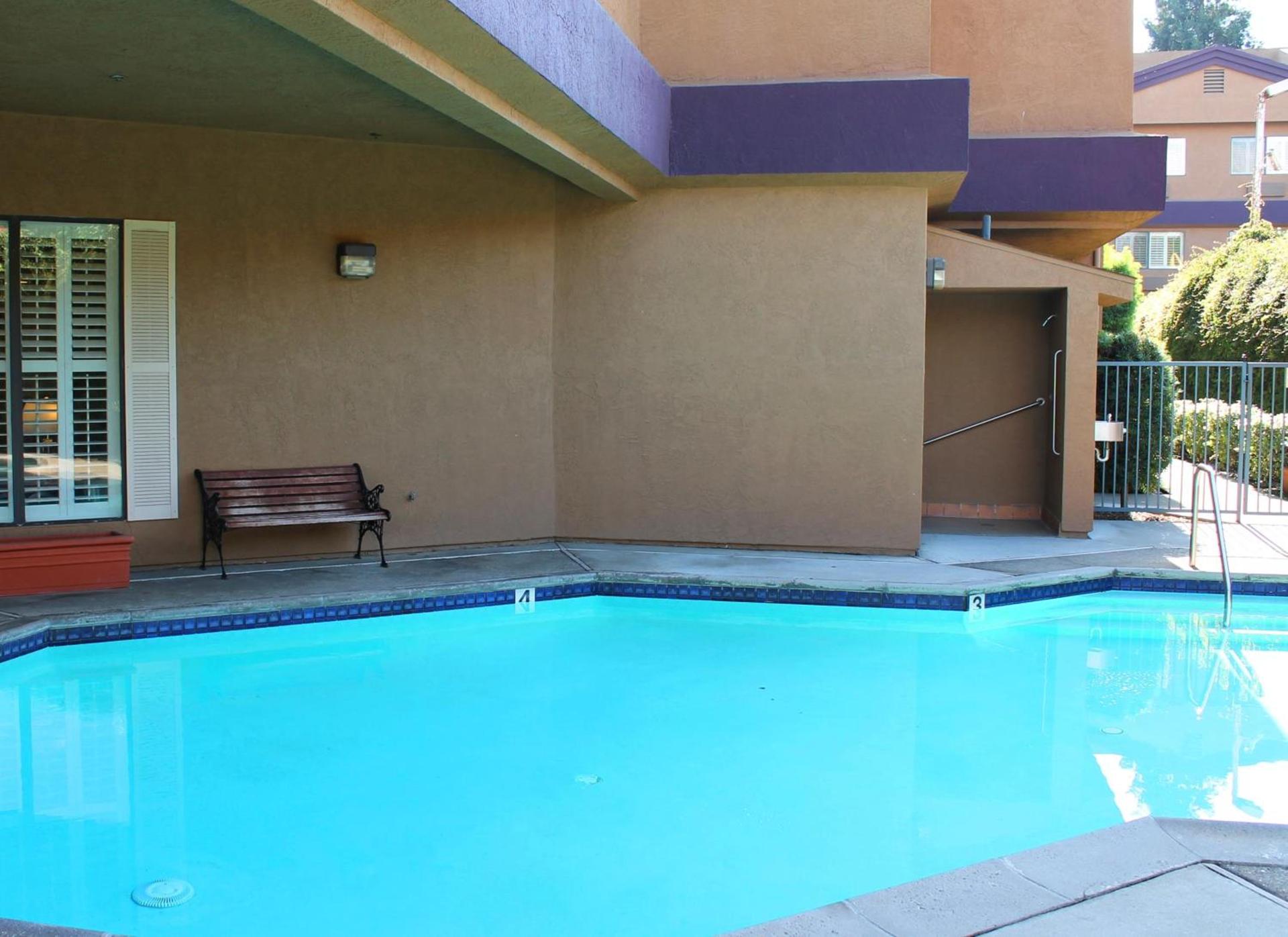 Governors Inn Hotel photo 4