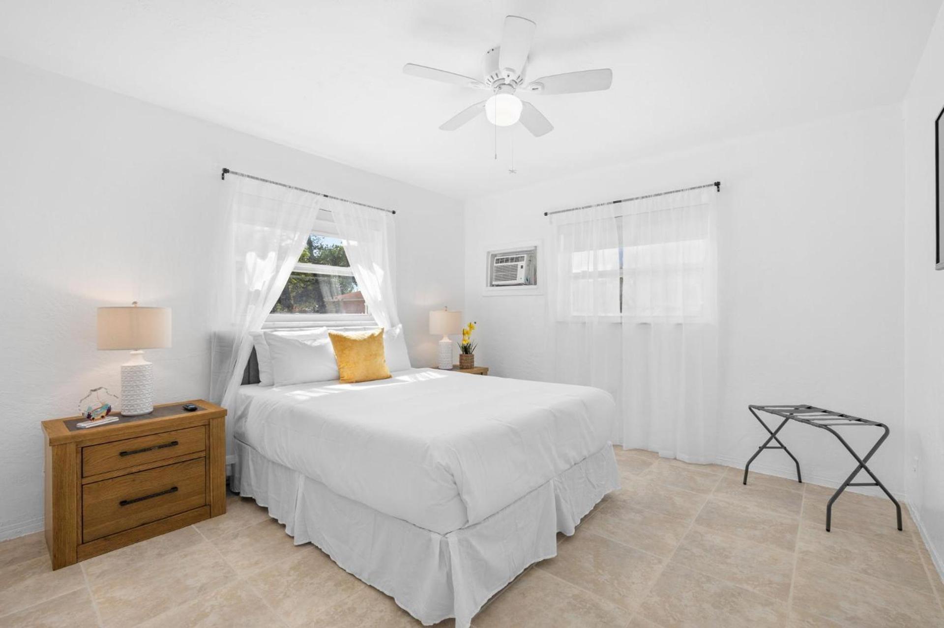 Sunset Inn - Hallandale Beach photo 4