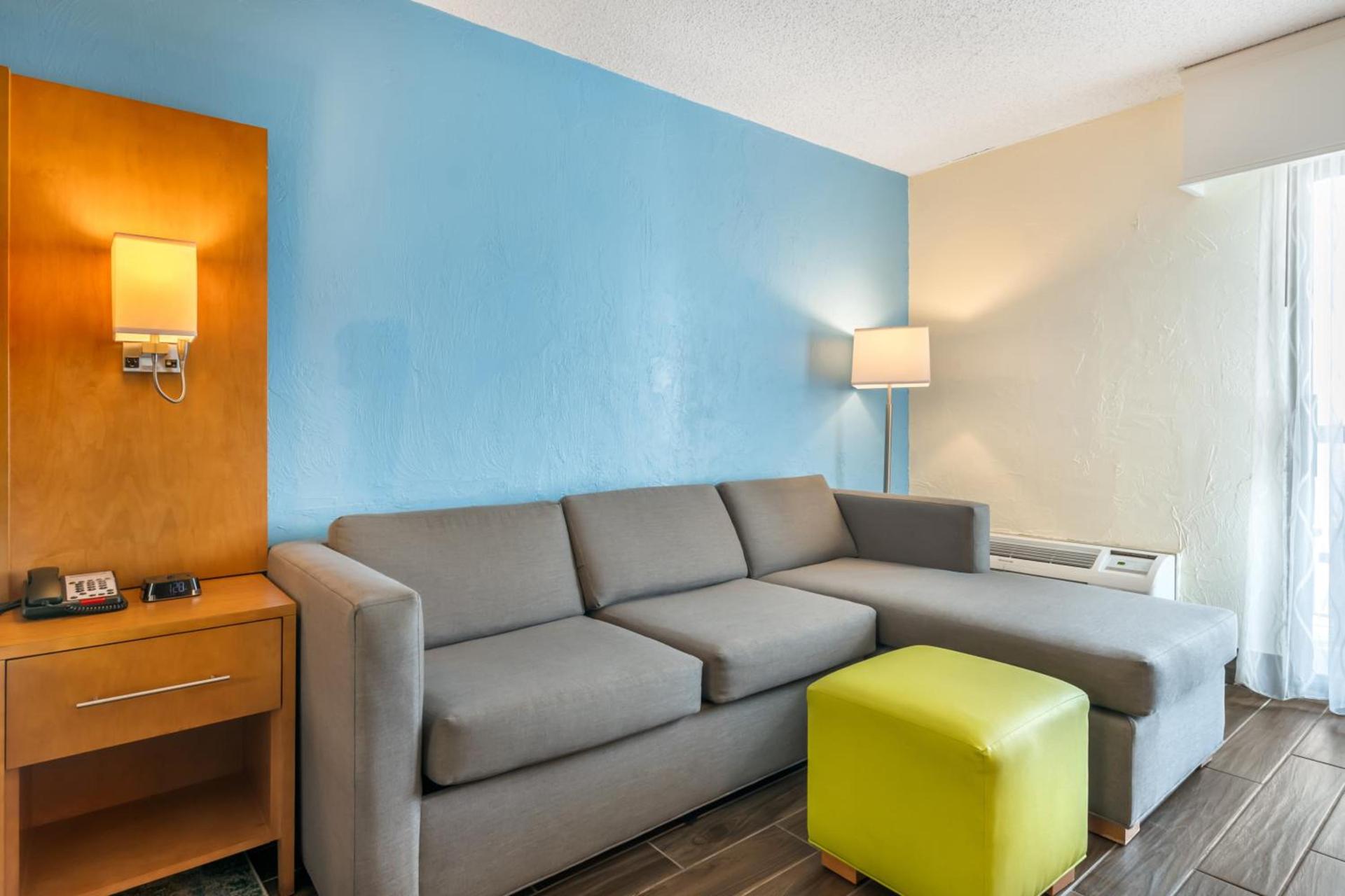 Tropical Winds Resort Hotel photo 52