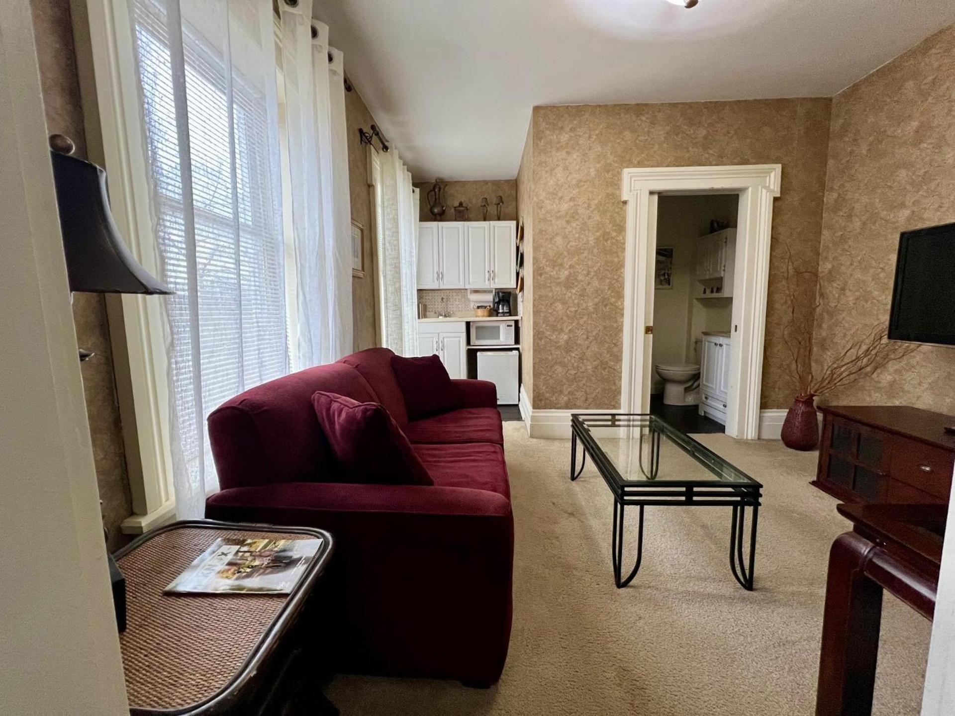 The Mount Vernon Inn photo 23