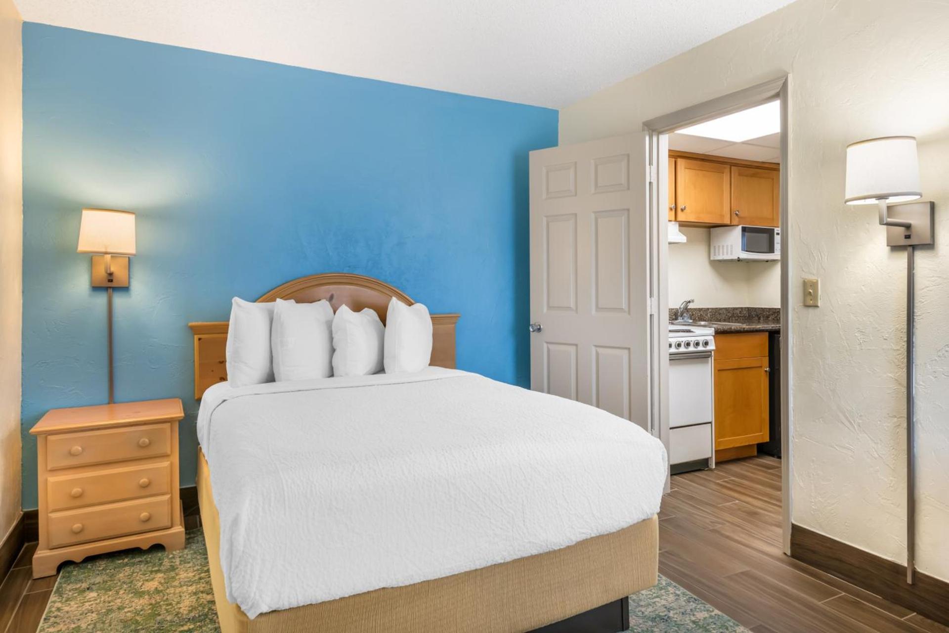 Tropical Winds Resort Hotel photo 94
