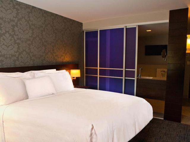 The Royal Regency Hotel photo 10