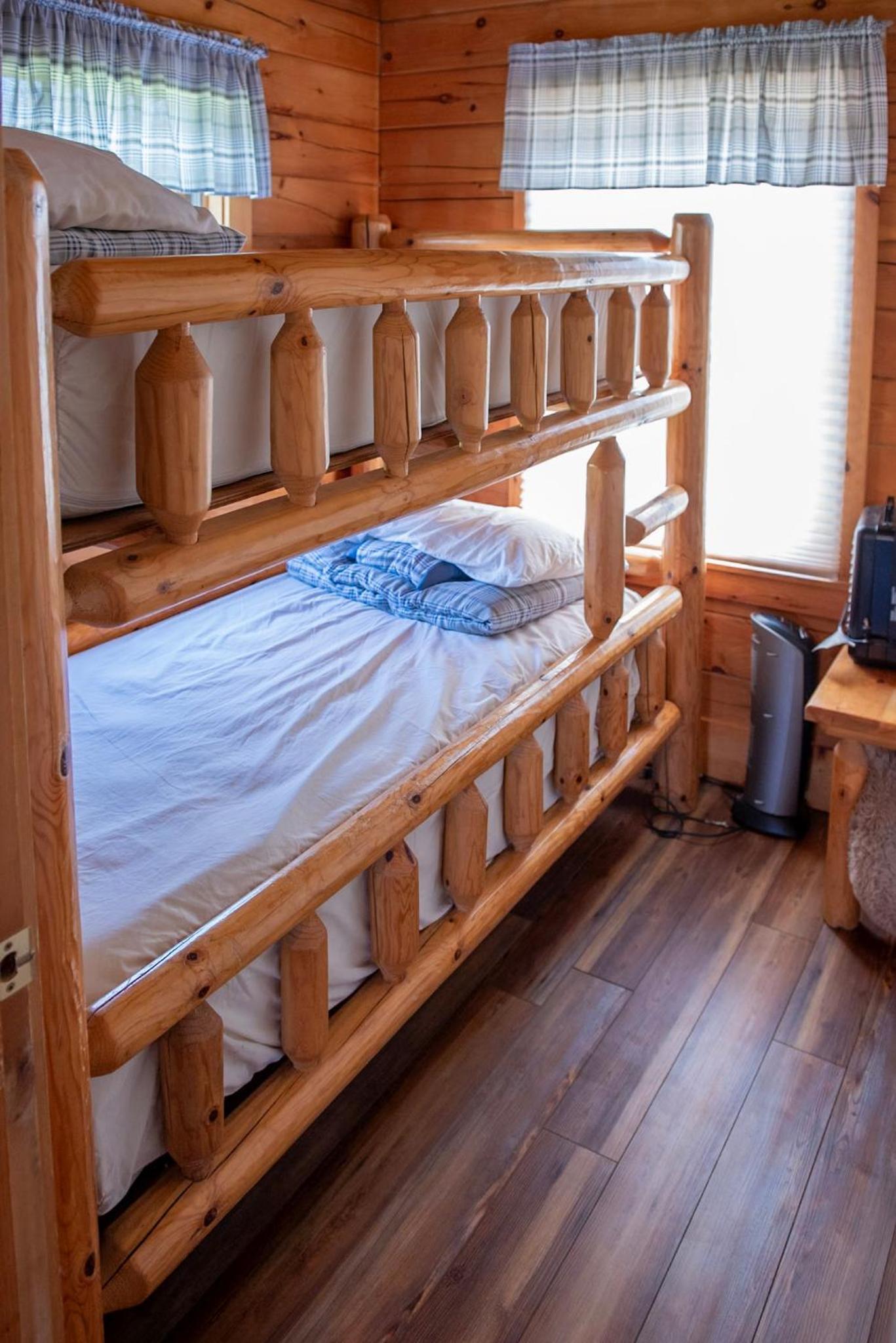 Mill Creek Cabins photo 19