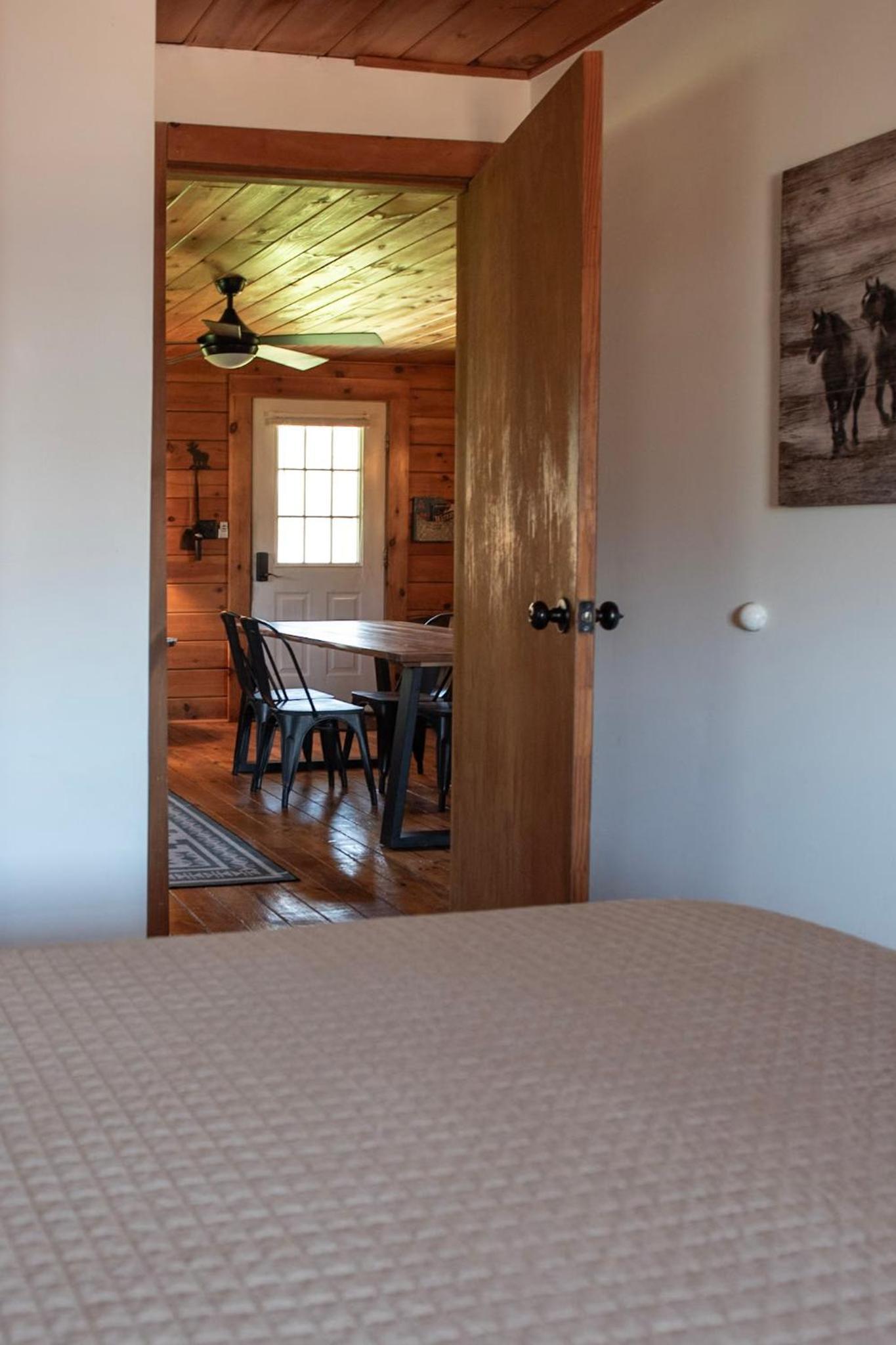 Mill Creek Cabins photo 23