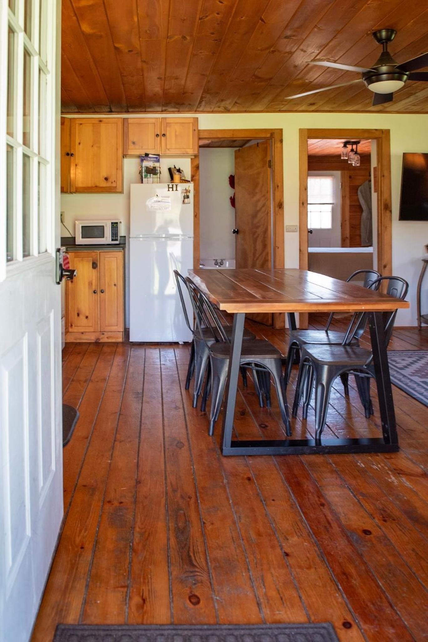 Mill Creek Cabins photo 24