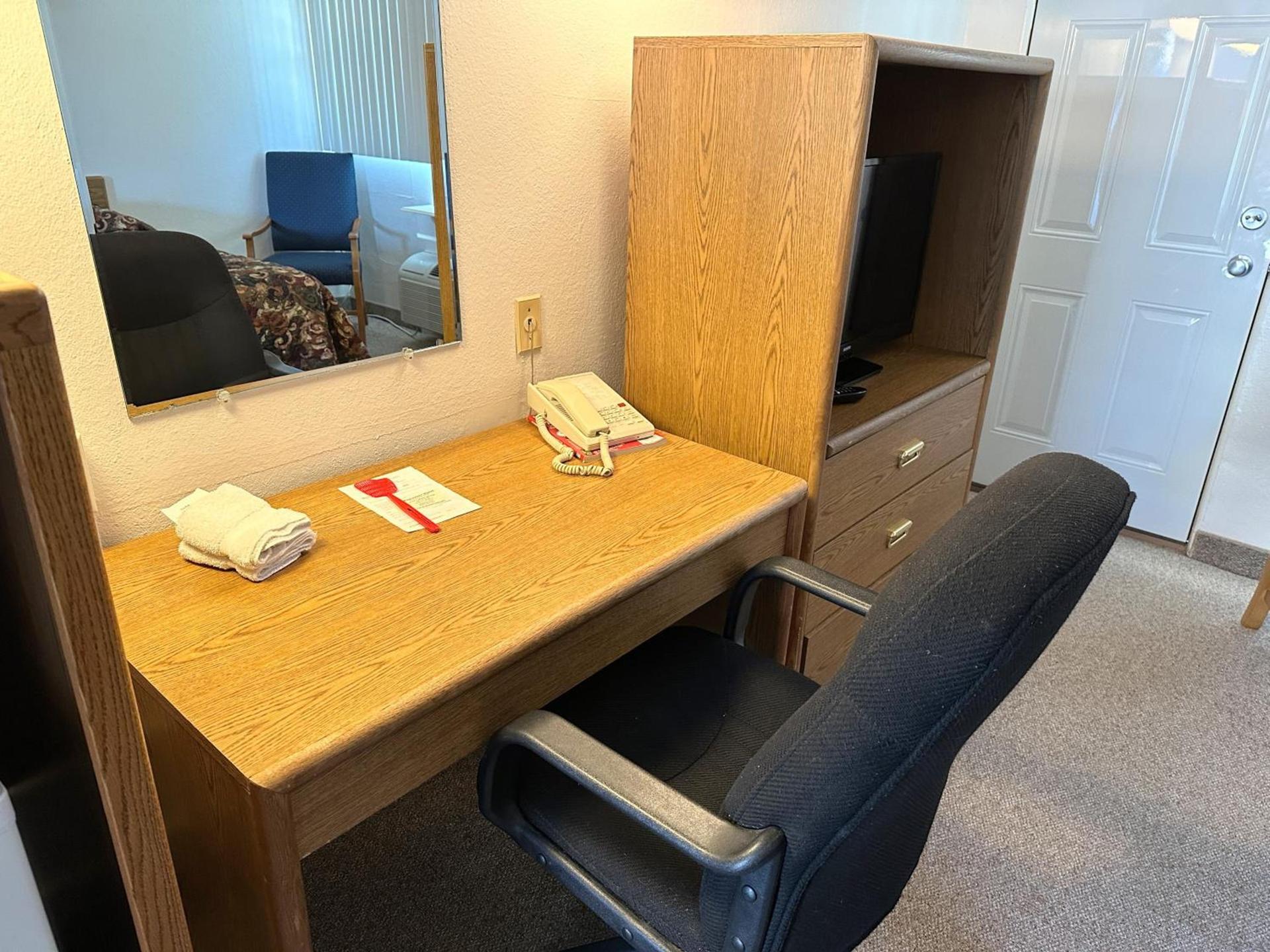 Westerner Motel photo 10