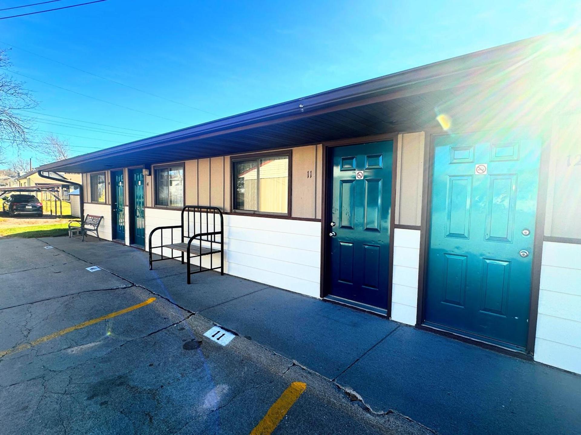 Westerner Motel photo 18