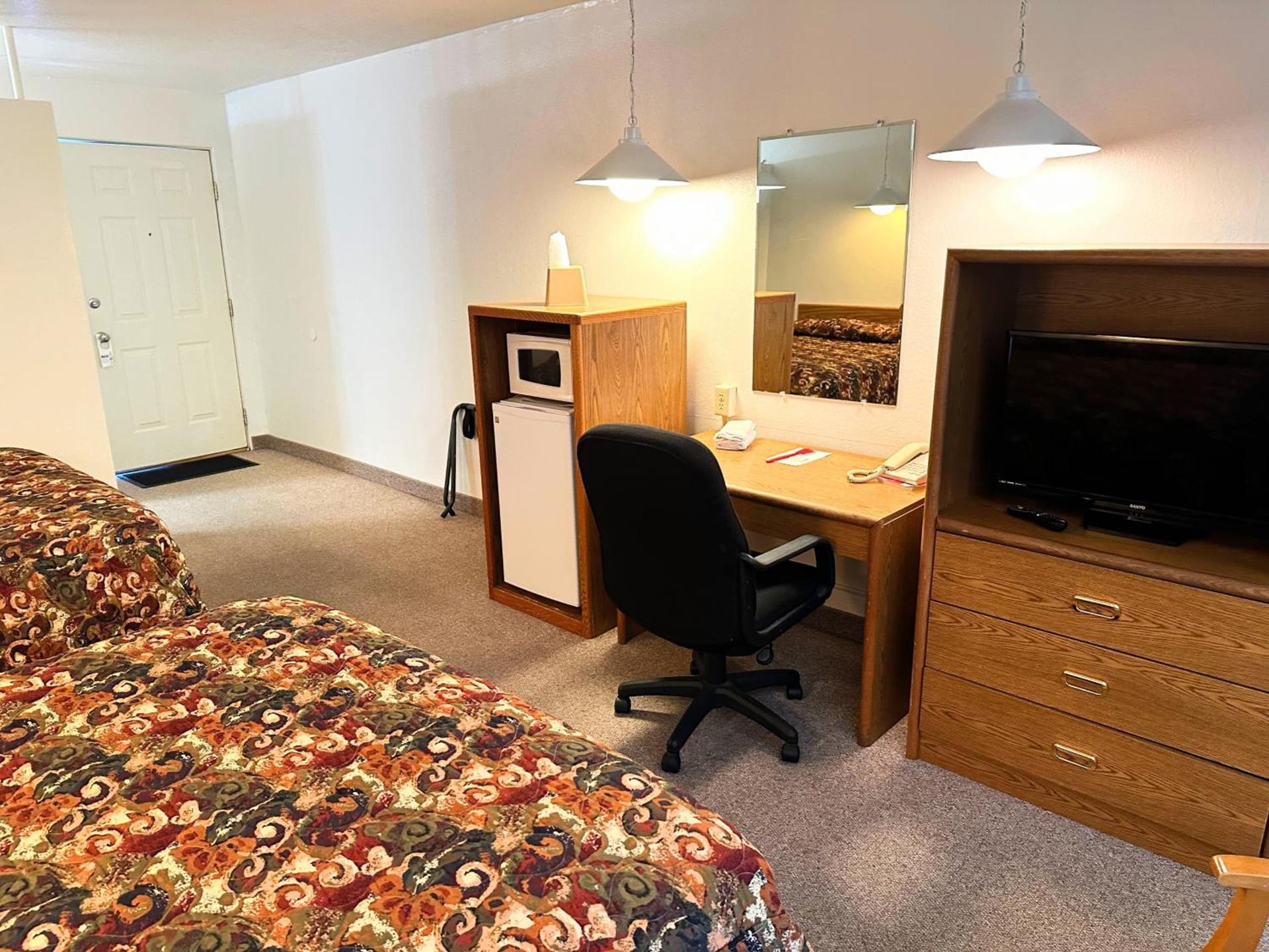 Westerner Motel photo 27