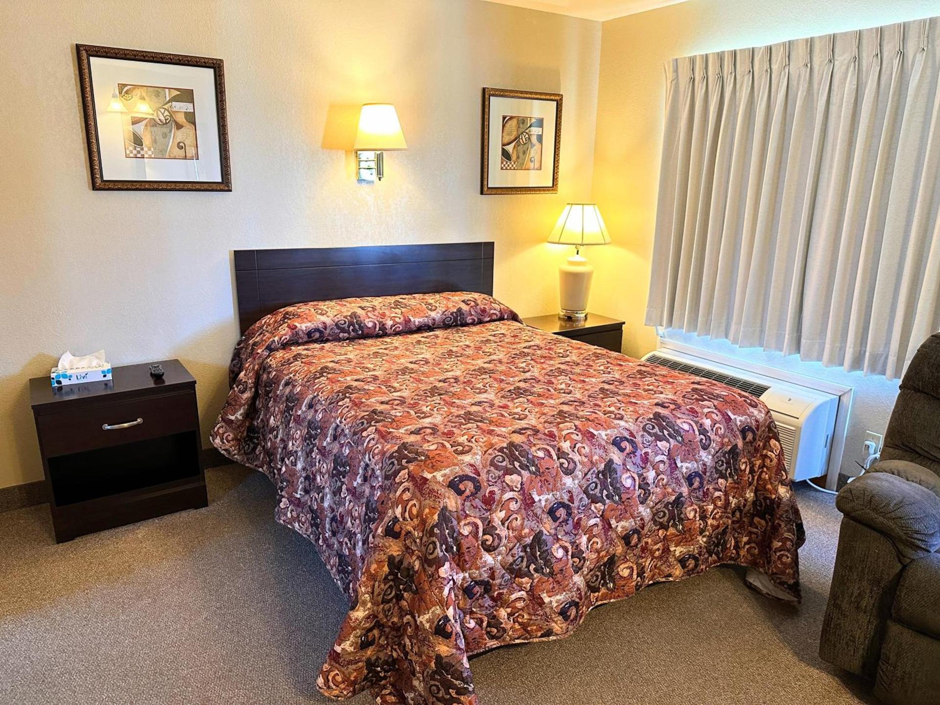 Westerner Motel photo 28