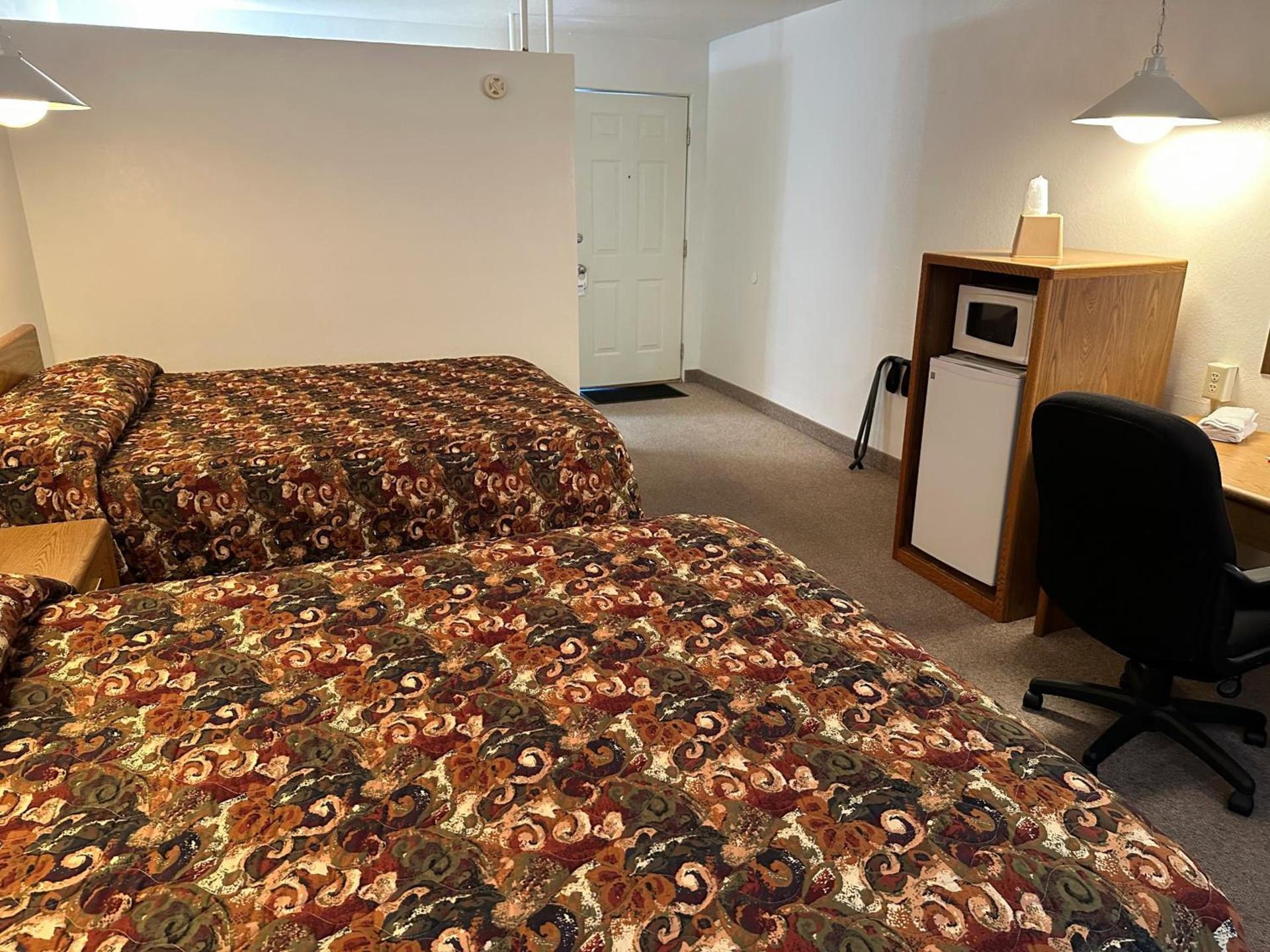 Westerner Motel photo 33