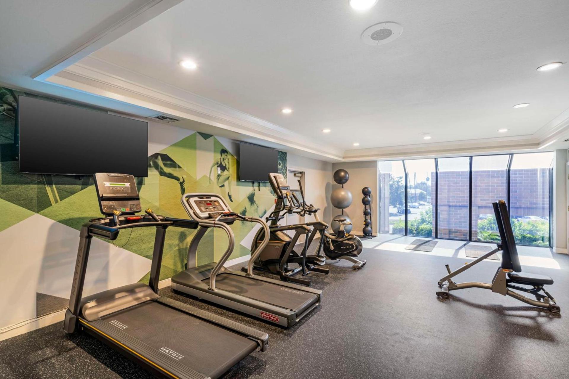 Best Western Plus Meridian Inn & Suites, Anaheim-Orange photo 7