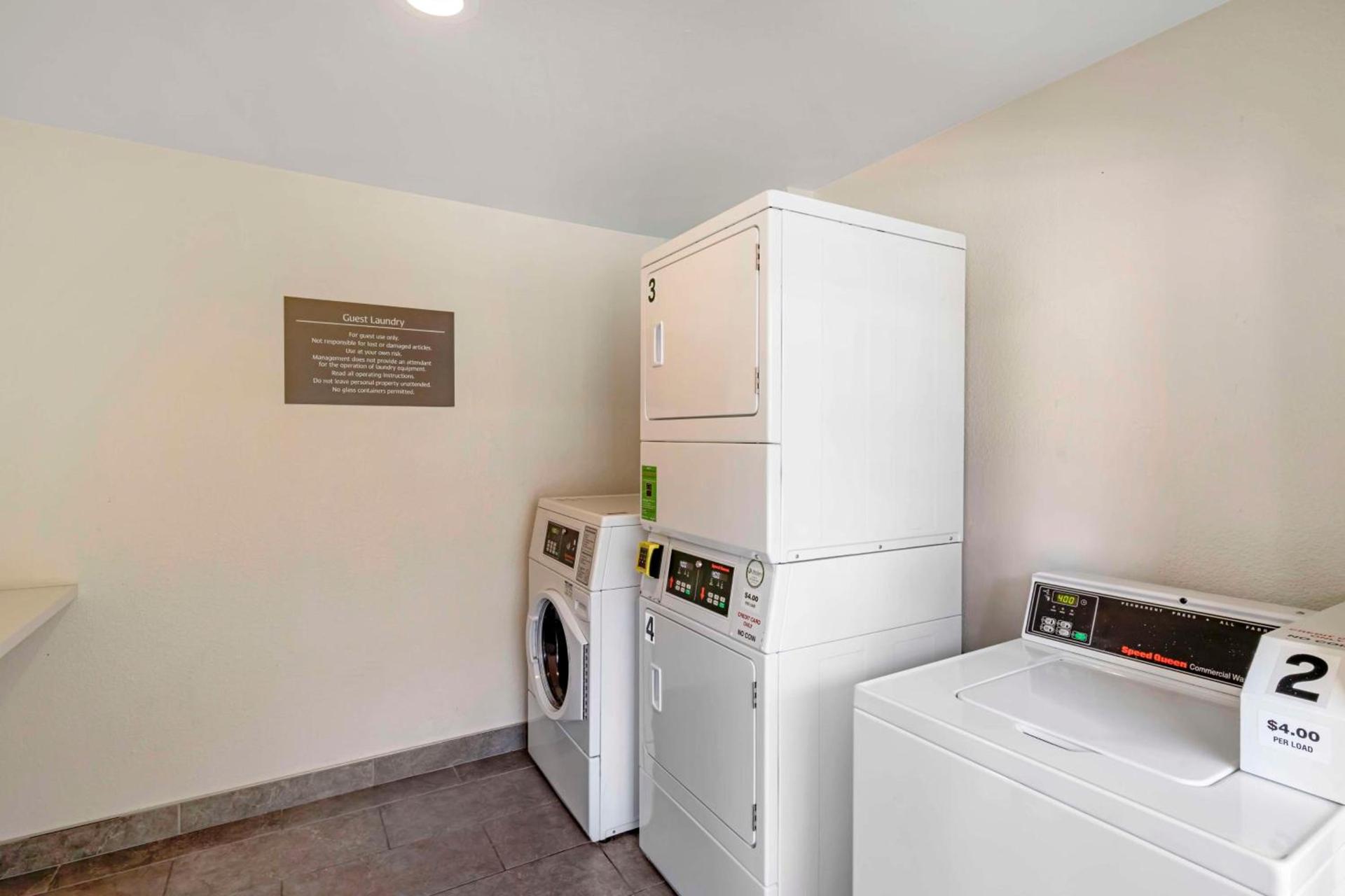 Best Western Plus Meridian Inn & Suites, Anaheim-Orange photo 15