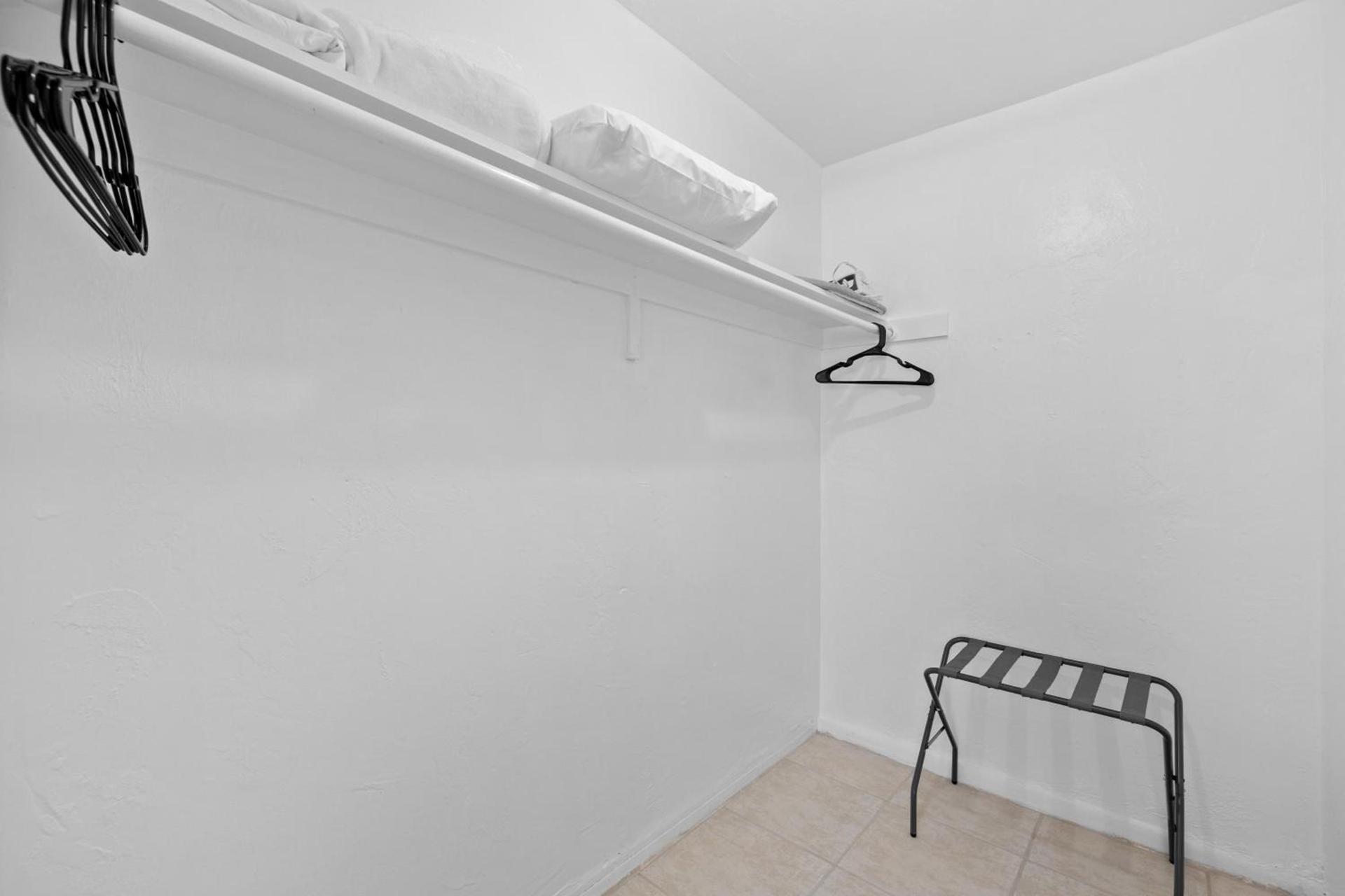 Sunset Inn - Hallandale Beach photo 60
