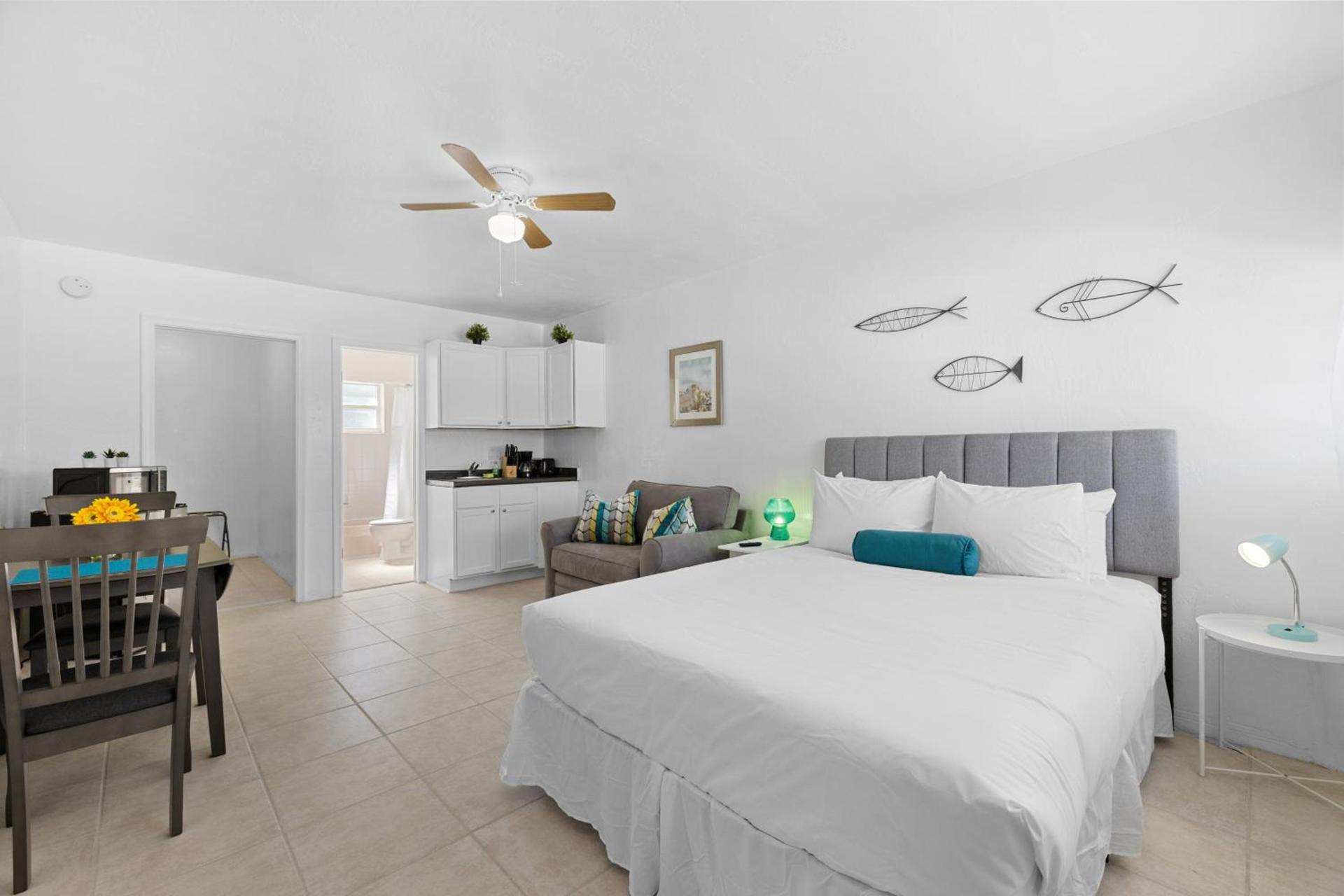Sunset Inn - Hallandale Beach photo 52