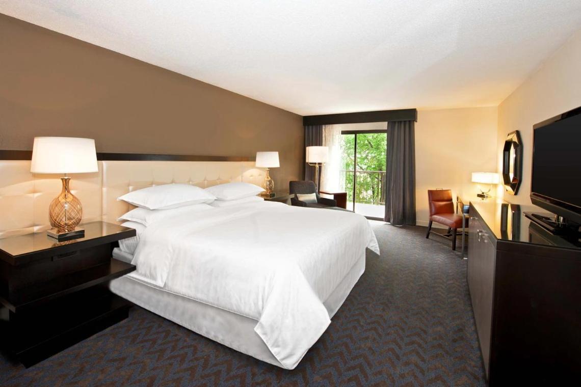 Sheraton Minneapolis West Hotel photo 88