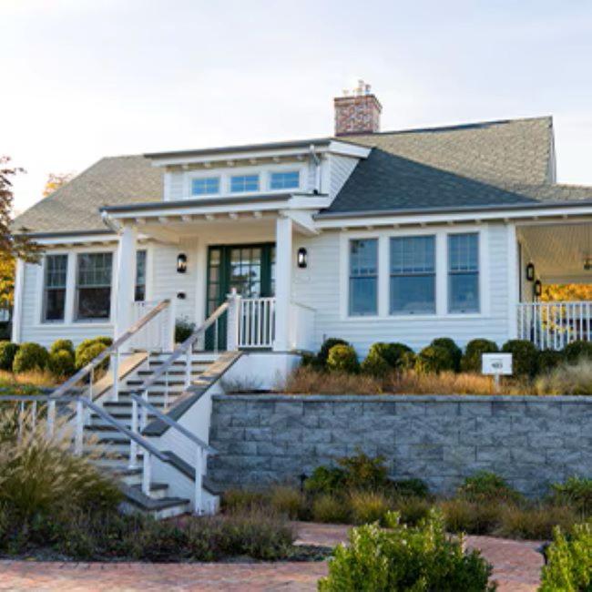 Canoe Place Inn & Cottages photo 20