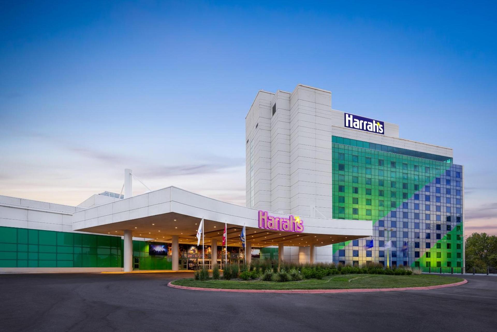 Harrah's Council Bluffs Hotel & Casino - A Caesars Rewards Destination photo 1