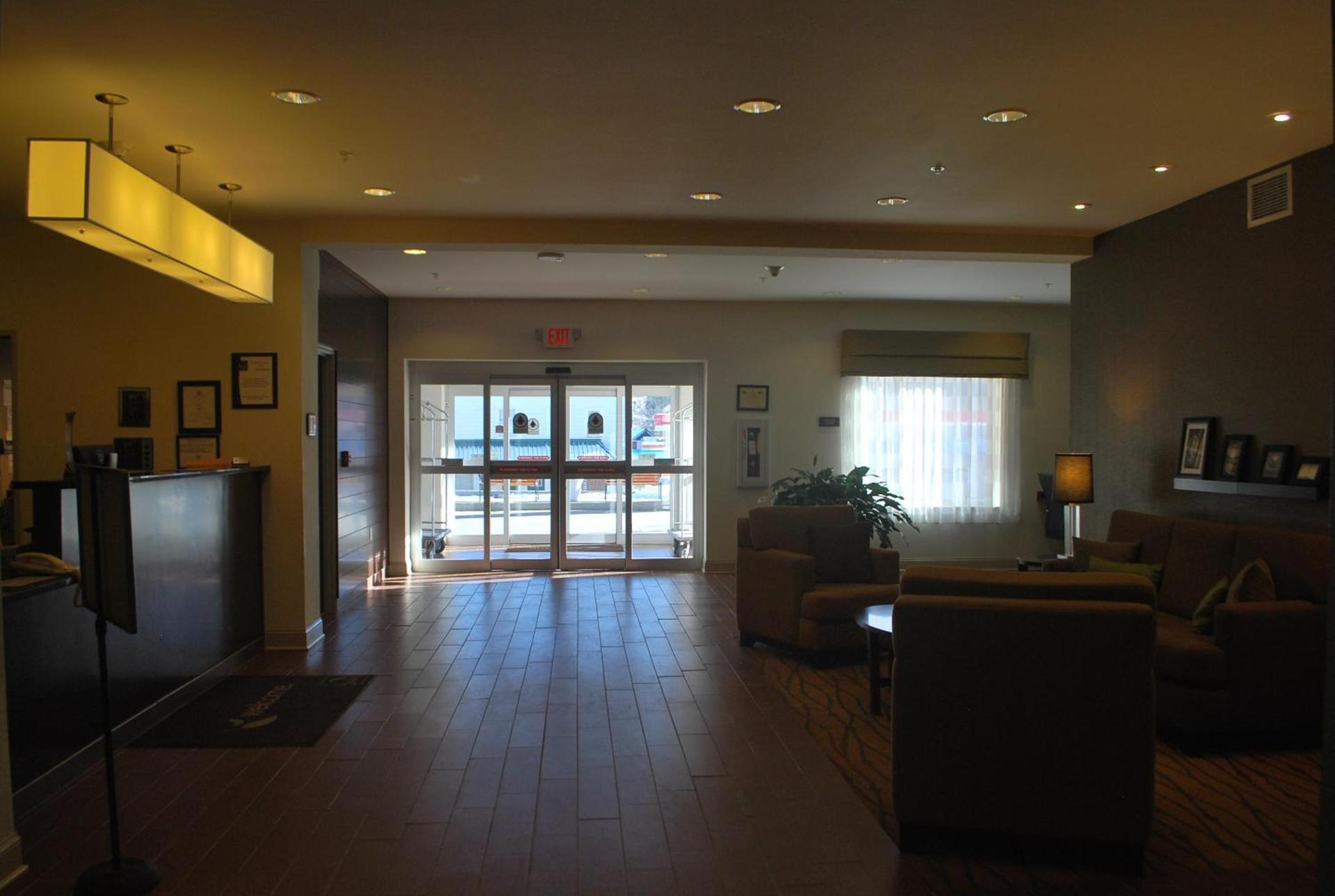 Sleep Inn & Suites Clintwood photo 11