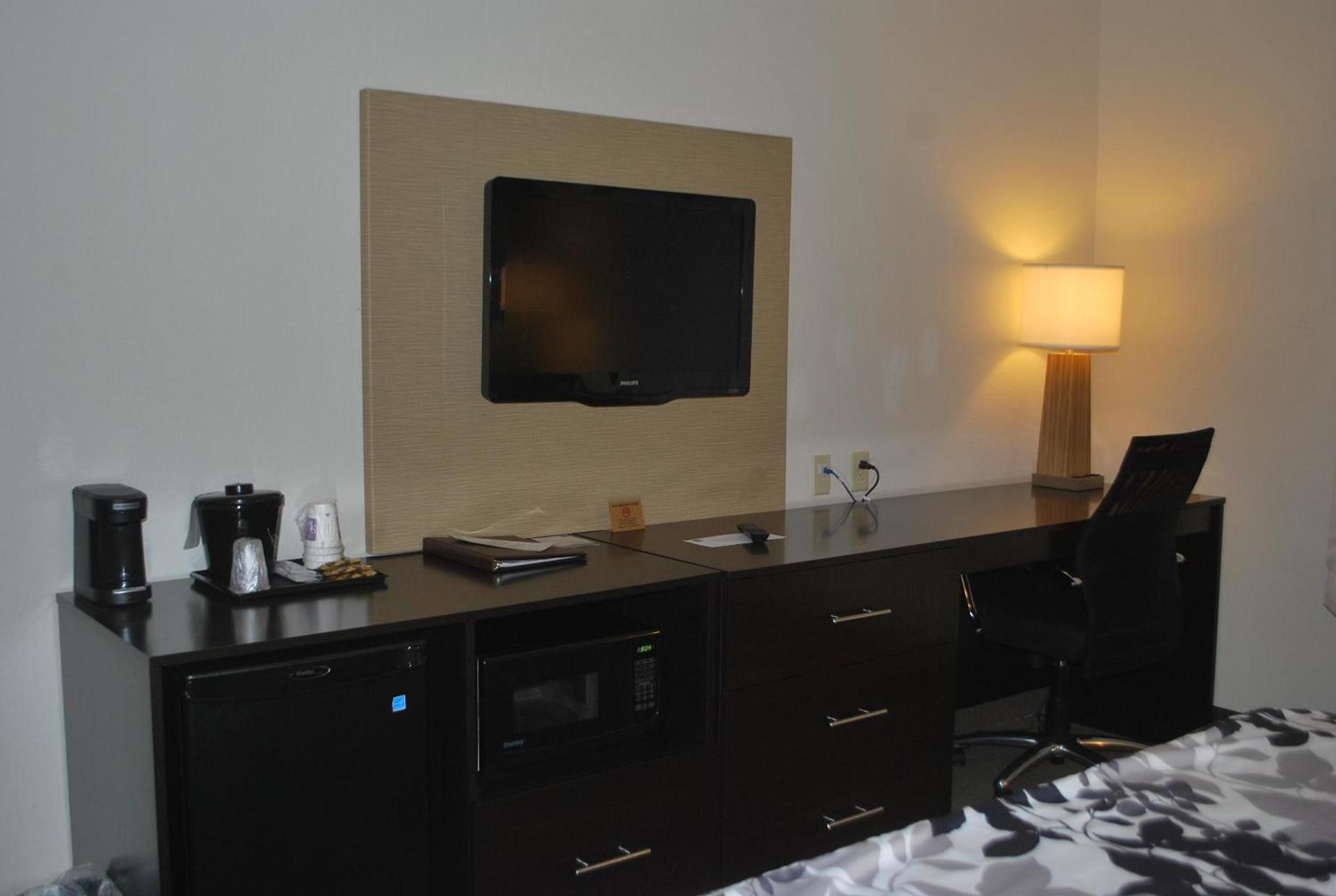 Sleep Inn & Suites Clintwood photo 17