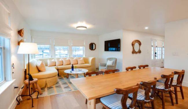 Canoe Place Inn & Cottages photo 47