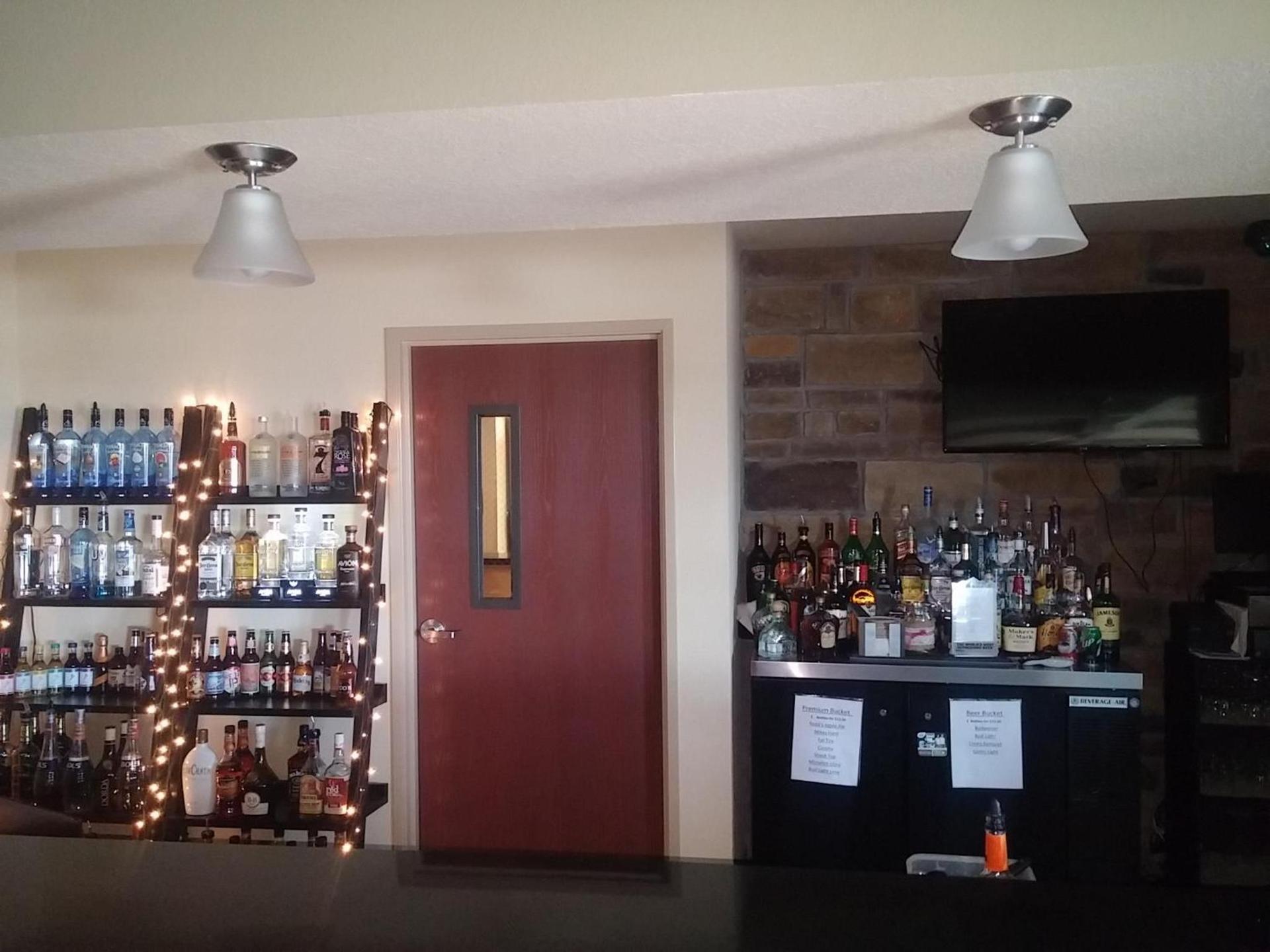 Cobblestone Inn & Suites - Holyoke photo 34