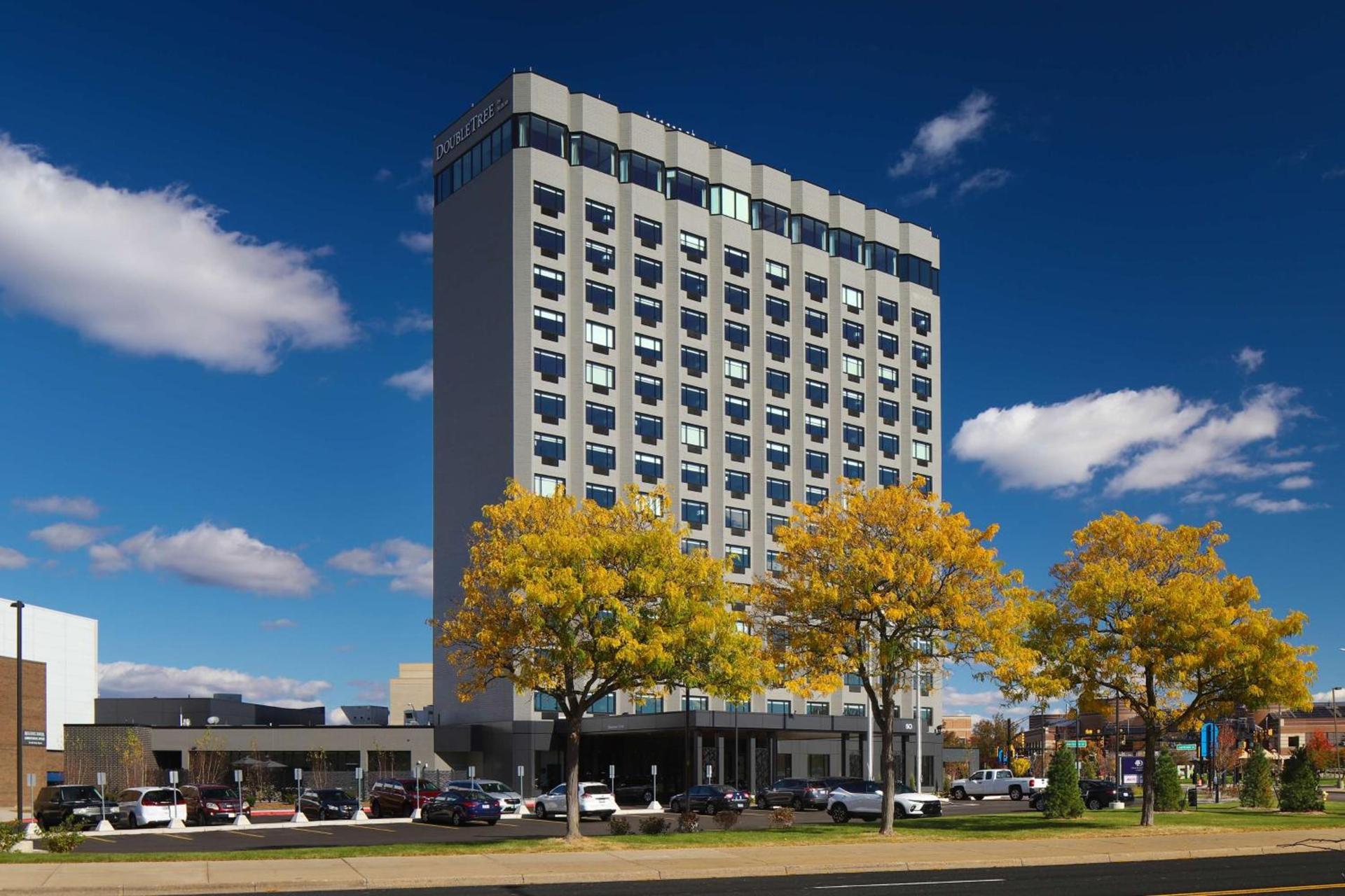 Doubletree By Hilton Battle Creek — hotel in Battle Creek