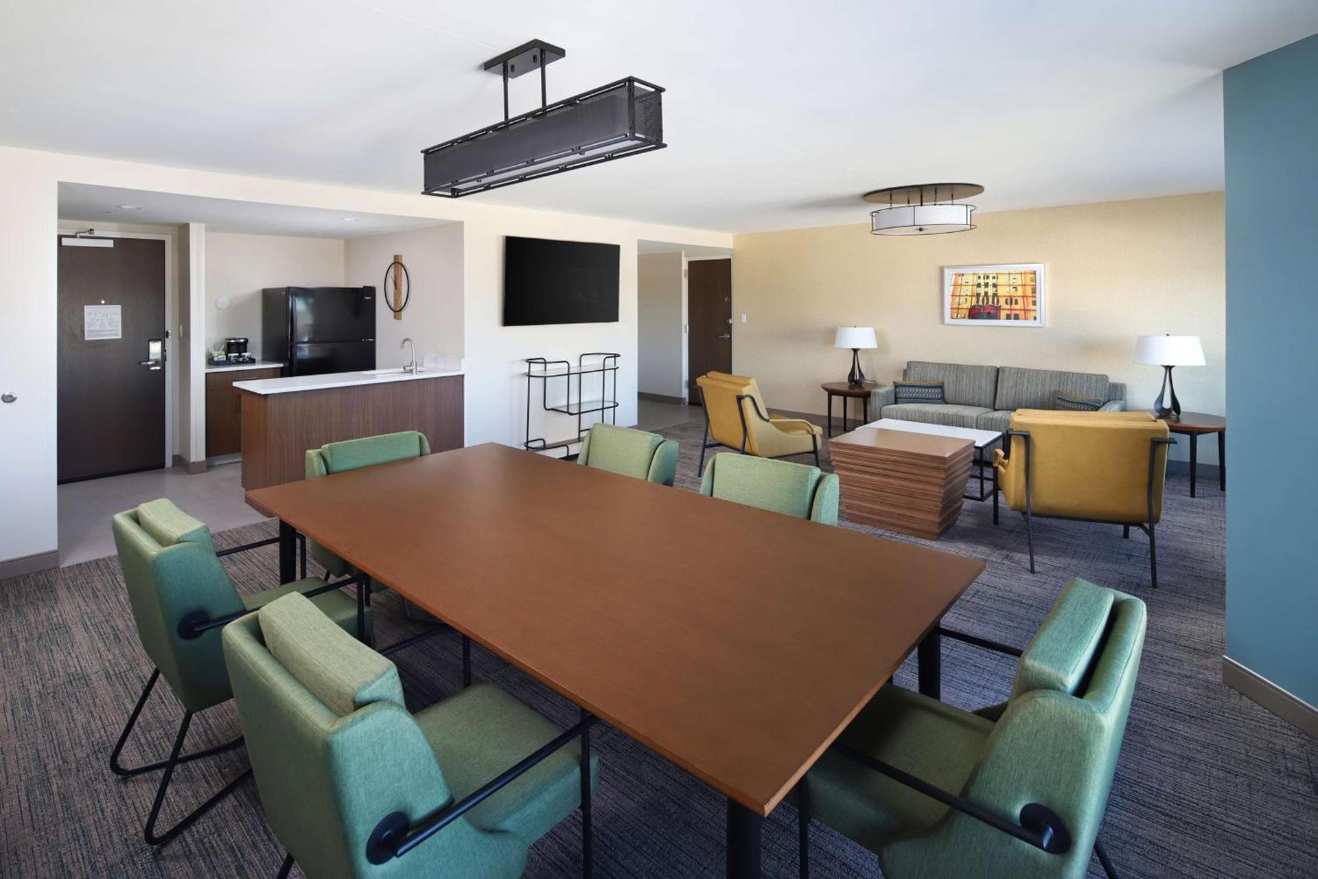 Doubletree By Hilton Battle Creek photo 19