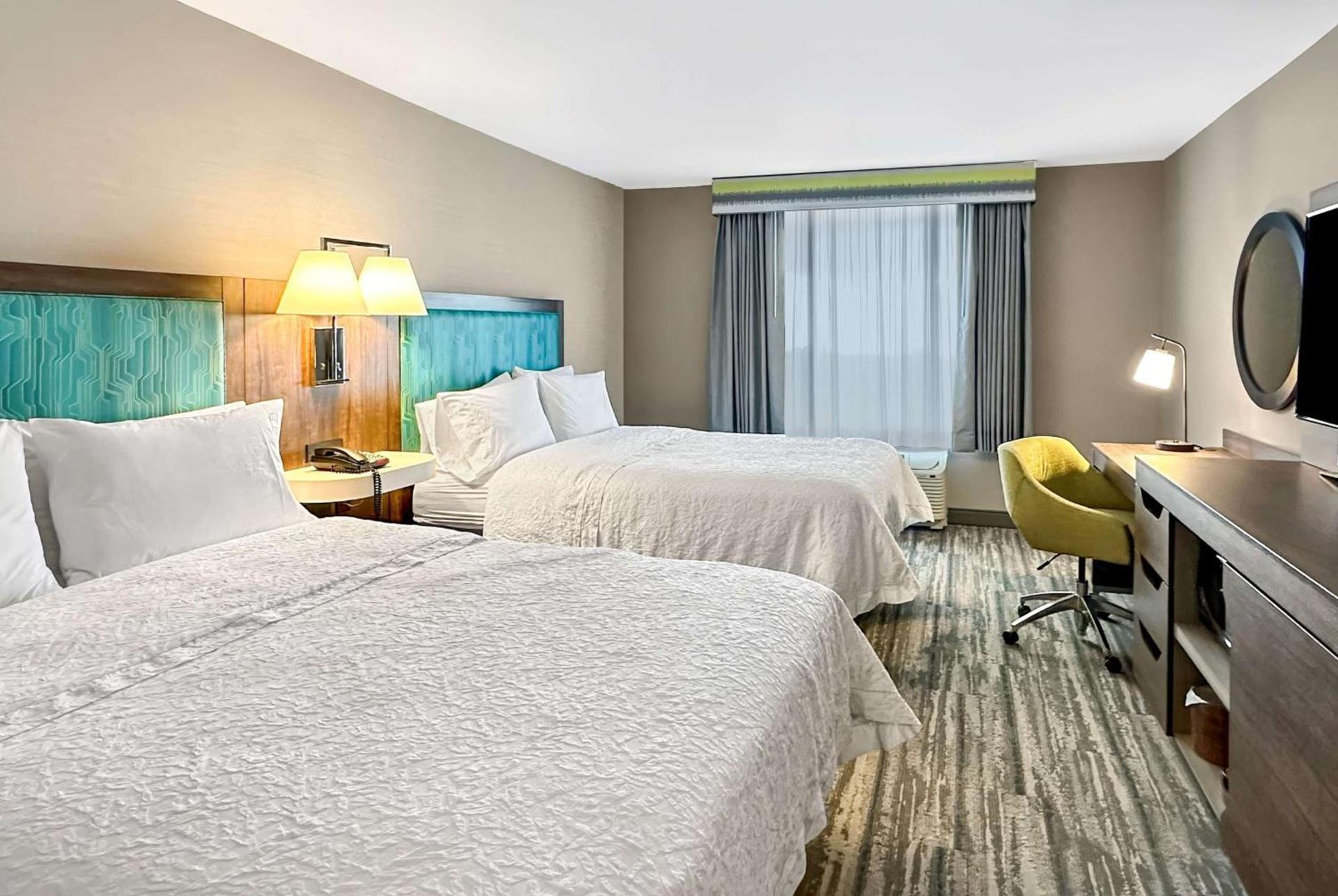 Hampton Inn & Suites Lathrop photo 31